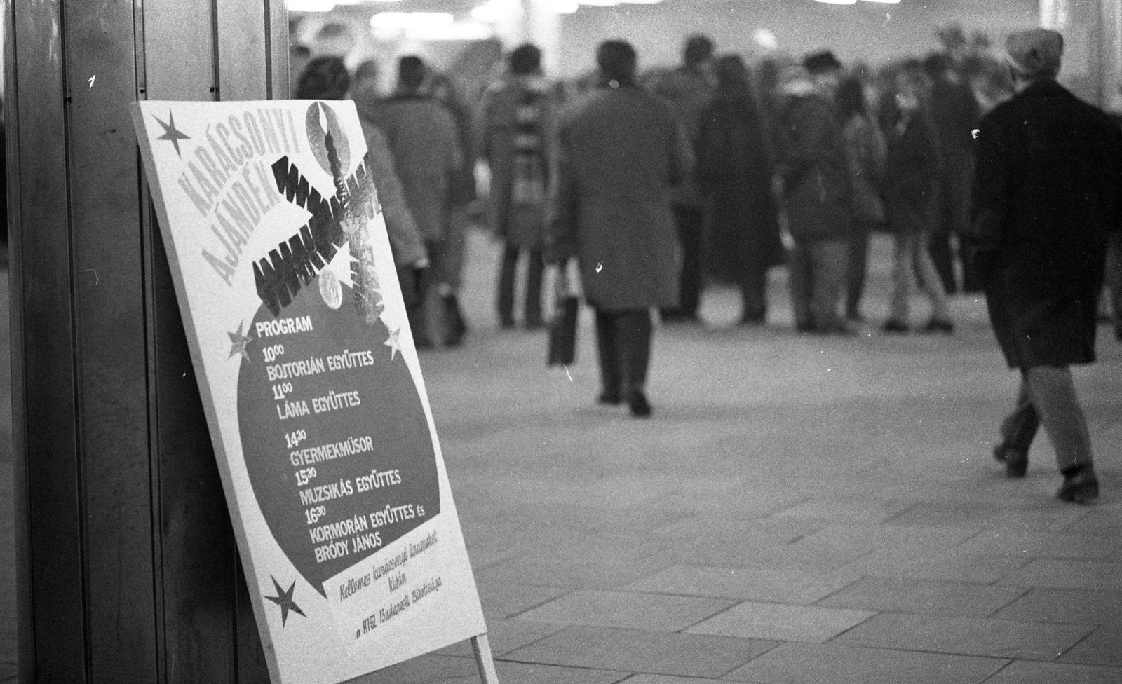 Hungary, Budapest IX., Kálvin téri aluljáró., 1979, Urbán Tamás, poster, Budapest, Fortepan #89234