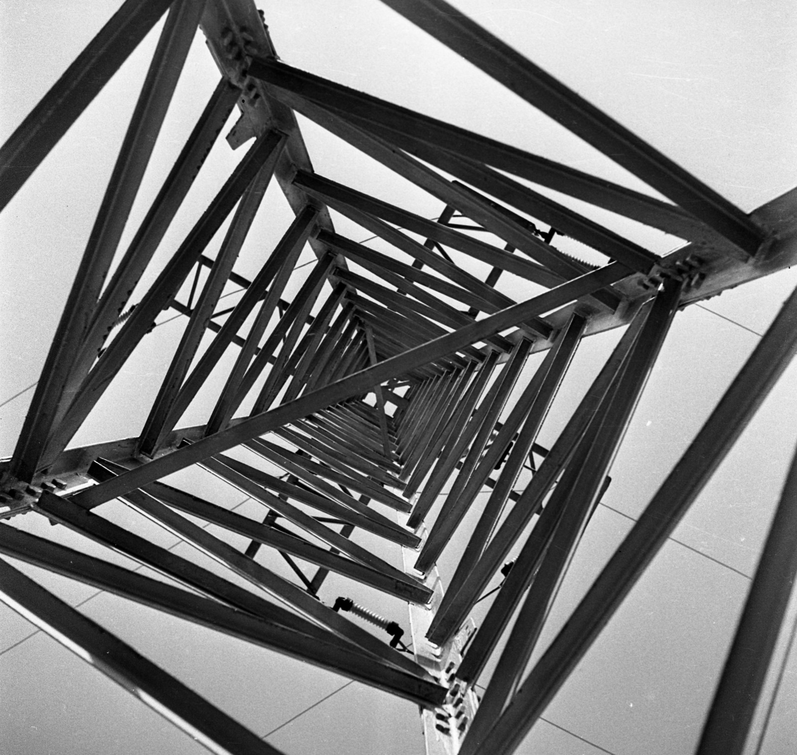 1969, Urbán Tamás, power line, geometry, bottom view, Fortepan #89817