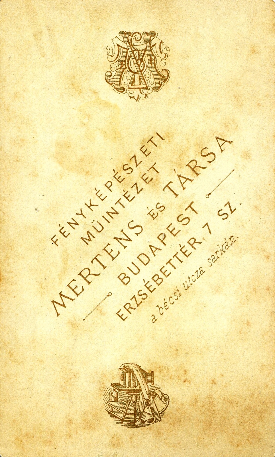 Magyarország, Budapest V., Erzsébet tér 7., Mertens és Társa fényképészeti műintézete. A felvétel 1880-ban készült., 1900, Mészöly Leonóra, műterem, fényképész, hátlap, Budapest, Fortepan #90310