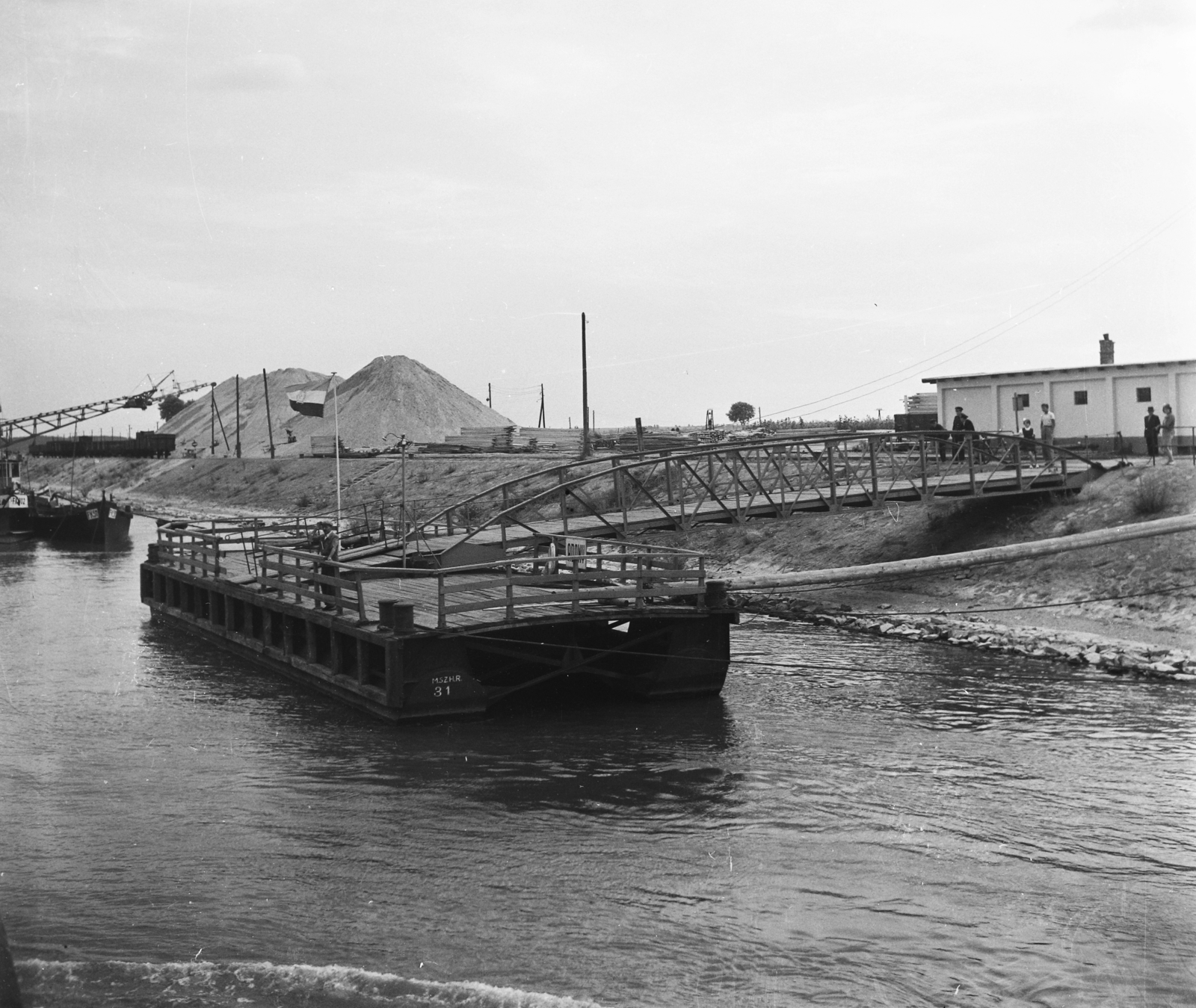 Hungary, Adony, hajóállomás a Dunáról nézve., 1955, UVATERV, egy dunai hajóút, Danube, boat station, Fortepan #91092