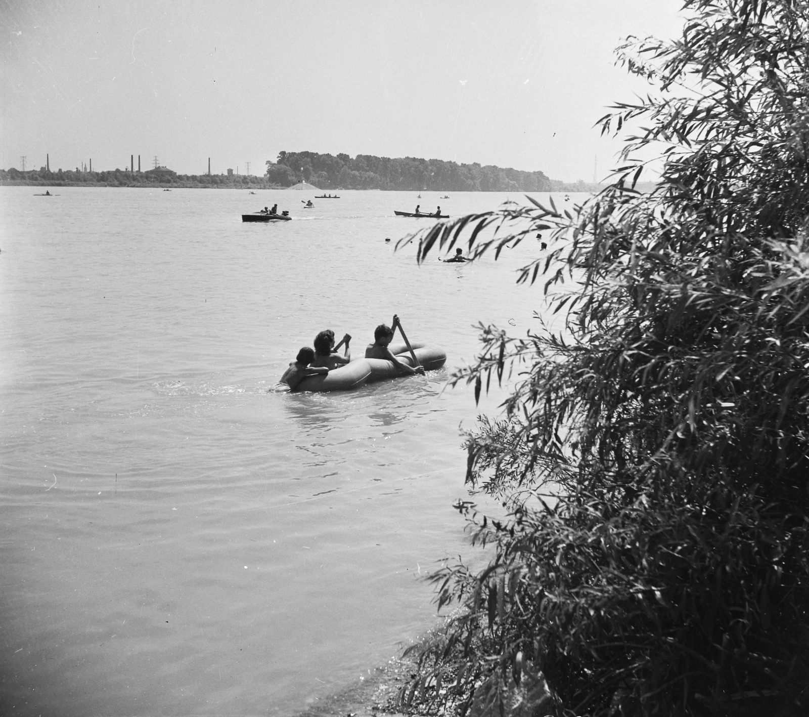 Hungary, Budapest III., Római part., 1955, UVATERV, egy dunai hajóút, Baby boat, Danube, Budapest, Fortepan #91150