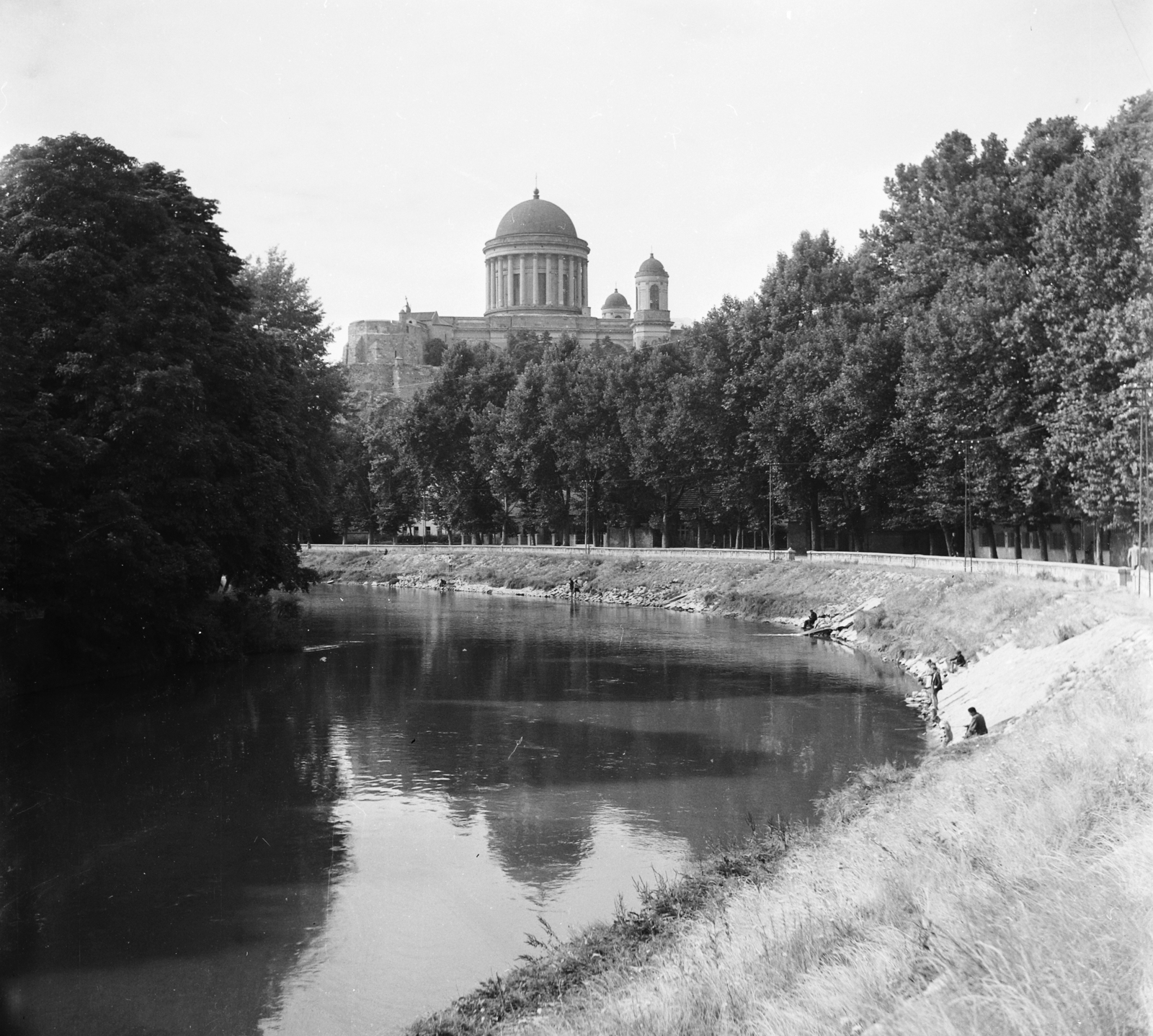 Magyarország, Esztergom, Kis-Duna, Bazilika., 1955, UVATERV, egy dunai hajóút, Bazilika, Duna, Fortepan #91226