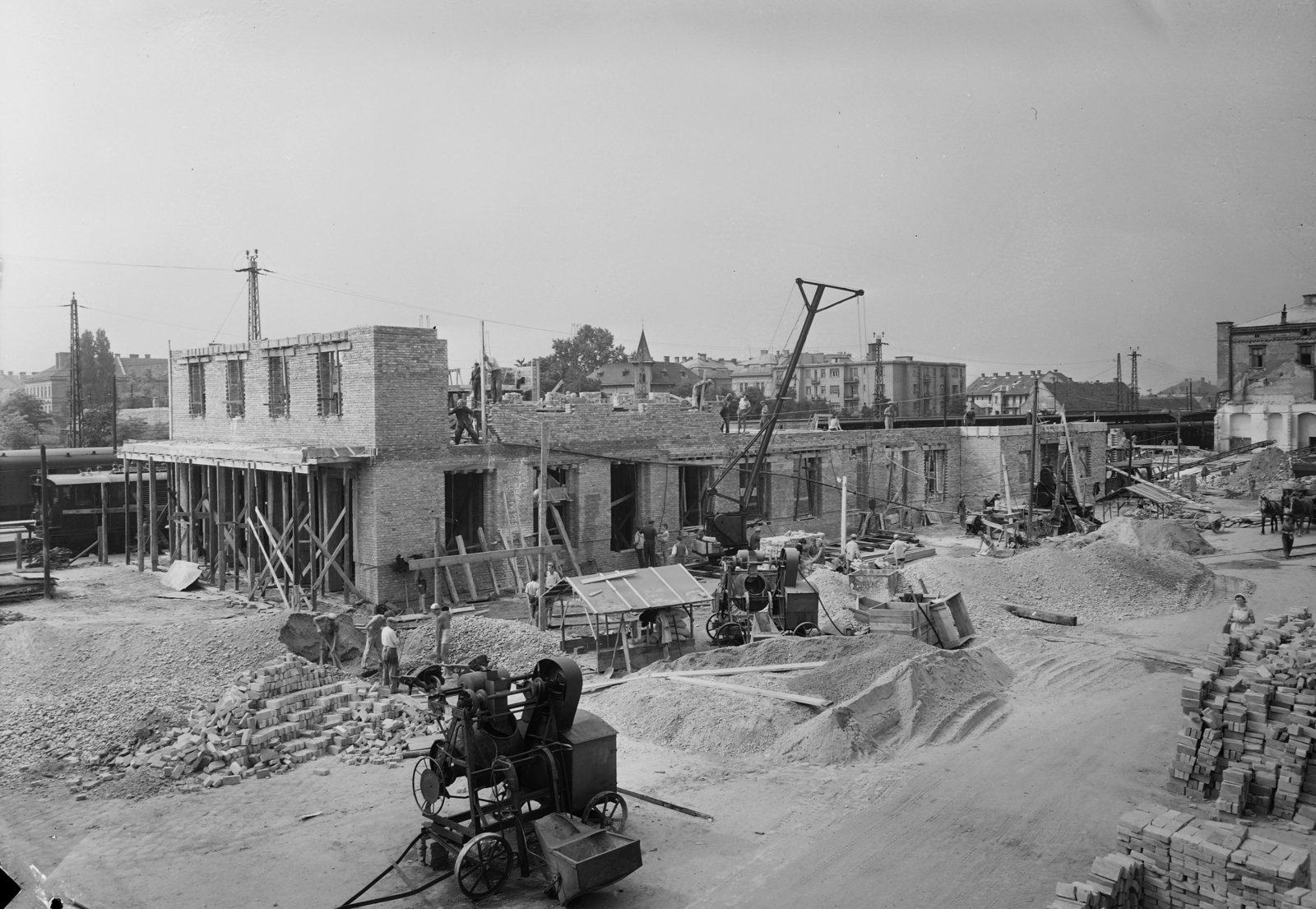 Hungary, Győr, a vasútállomás építkezése., 1955, UVATERV, construction, train station, Fortepan #91494