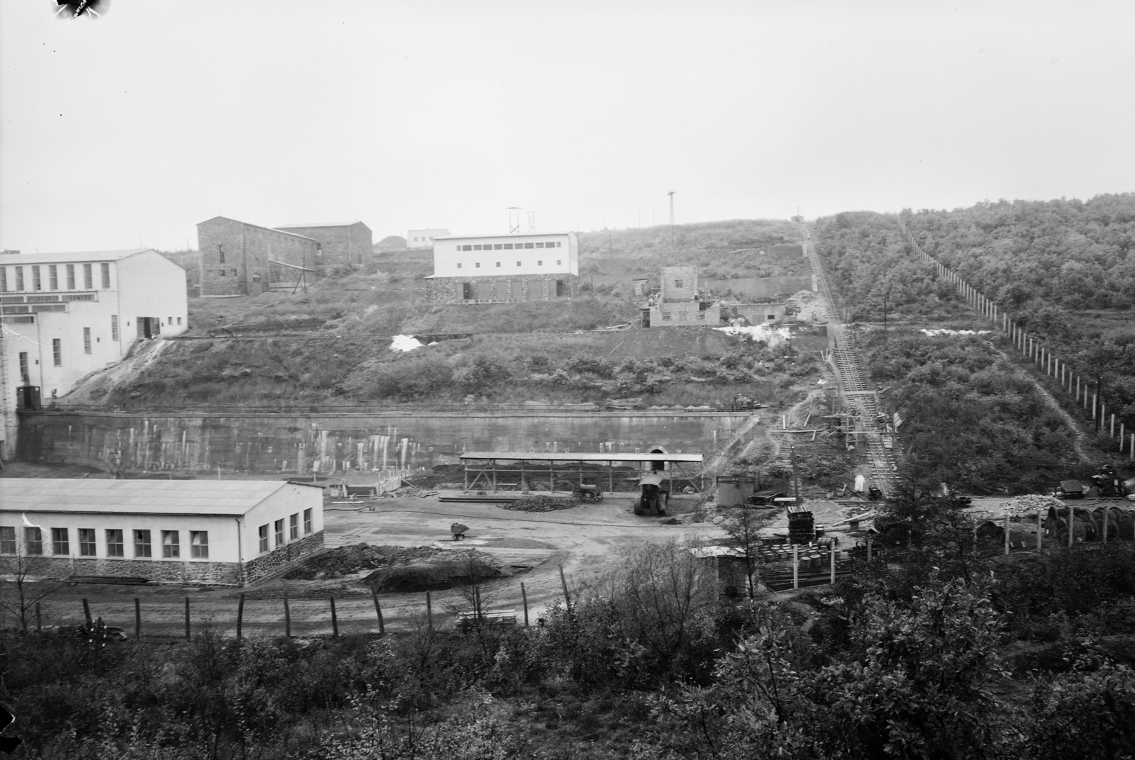 Hungary, Gyöngyösoroszi, ércelőkészítő., 1955, UVATERV, mining, Fortepan #91527