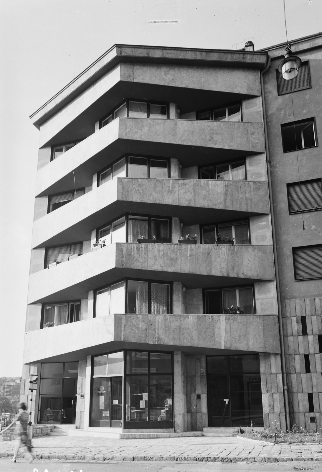 Hungary, Budapest I., Várfok utca - Vérmező út sarok., 1960, UVATERV, modern architecture, Budapest, Ágost Benkhard-design, Fortepan #91760