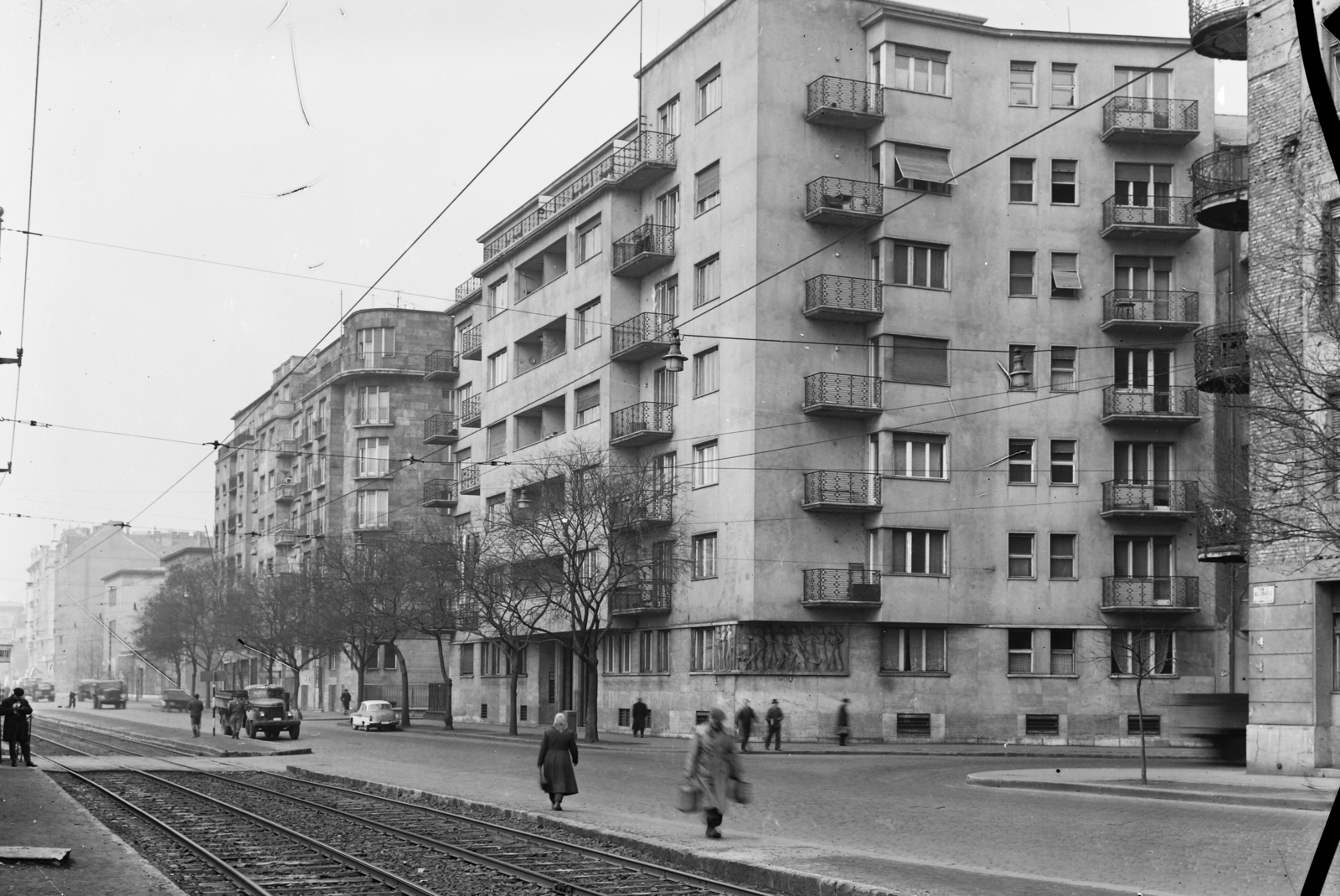 Magyarország, Budapest IX., Közraktár utca, jobbra a Bakáts utca torkolata., 1962, UVATERV, teherautó, Wartburg 311/312, Budapest, Fortepan #91815