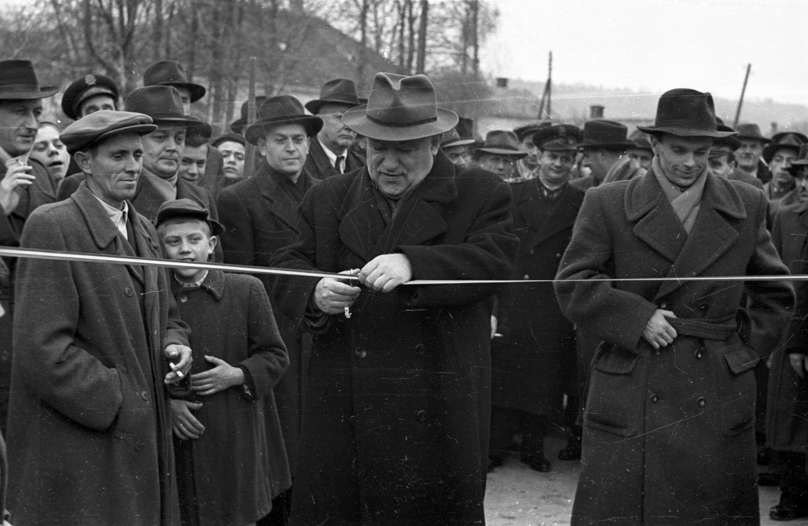 Hungary, a szalagot Bebrits Lajos közlekedésügyi miniszter vágja át., 1949, UVATERV, inauguration, Fortepan #92038