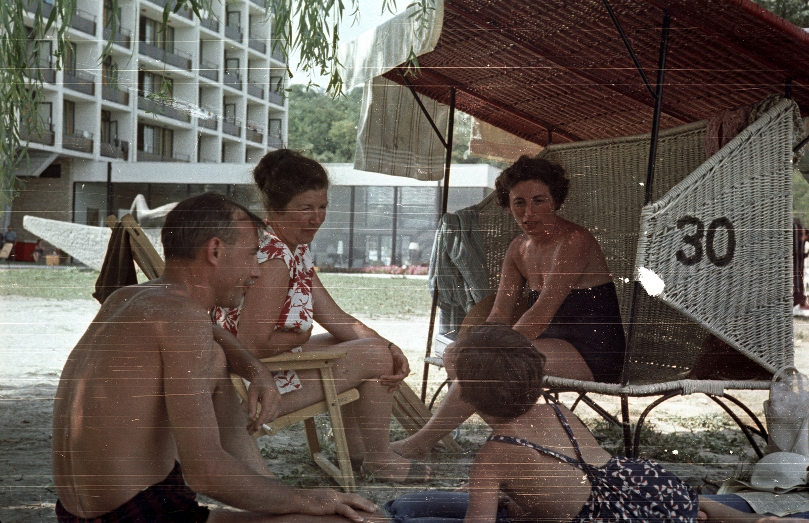 Hungary,Lake Balaton, Tihany, Balaton-part, háttérben a Hotel Tihany., 1965, G K, bathing suit, colorful, windbreak cab, starting number, Fortepan #92804
