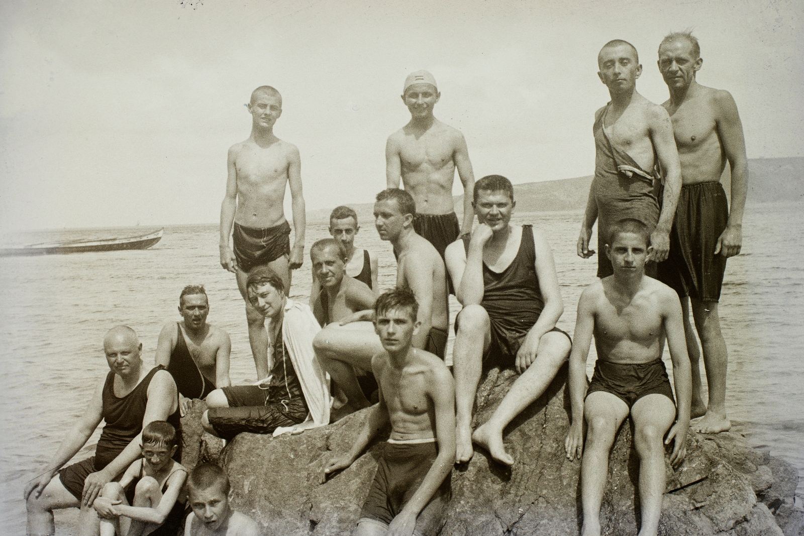 Törökország, Rumelifeneri, Boszporusz a fekete-tengeri kijáratánál., 1927, Haui Balázs, fürdőruha, fürdés, Fortepan #92920