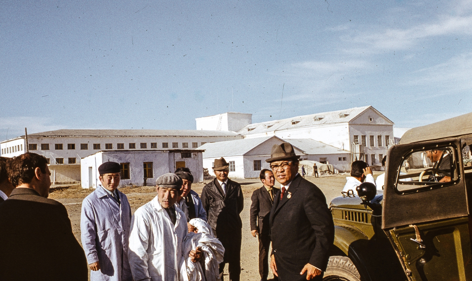 Mongólia, Harhorin, 1976, LHM, Szovjetunió, kalap, színes, svájcisapka, dzsip, Fortepan #93560