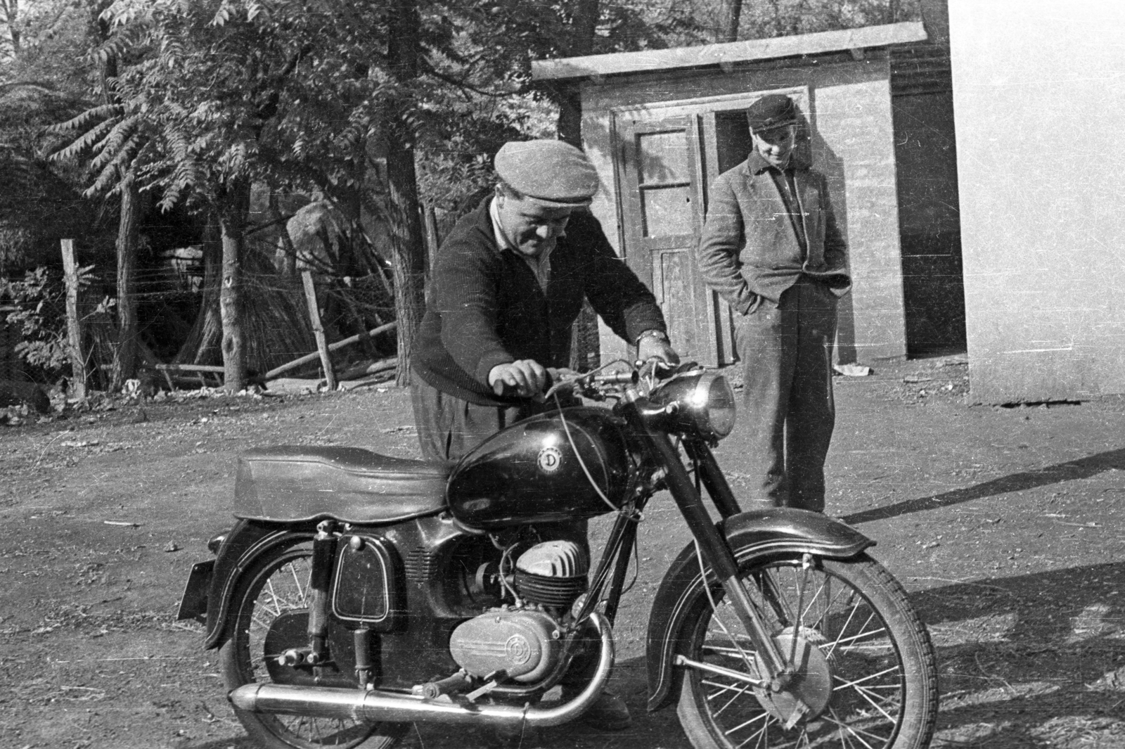 1960, Fortepan/Album004, motorcycle, Danuvia-brand, Fortepan #93837