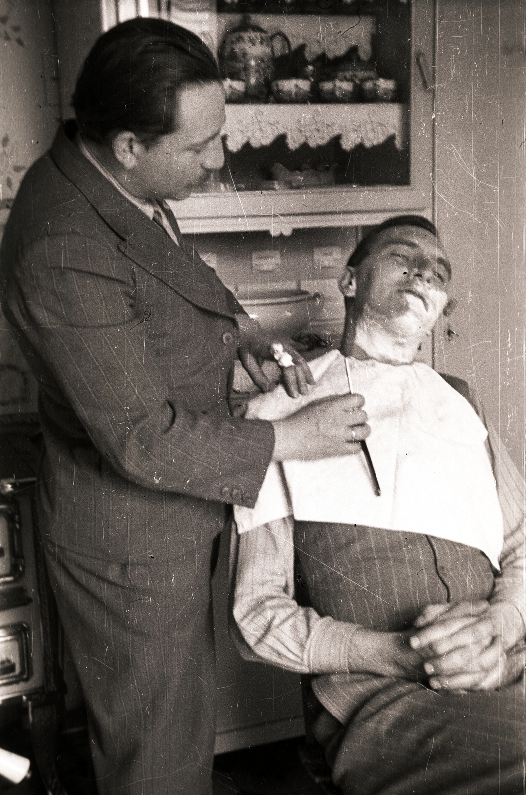 1941, Pálfi András, fodrász, borotválkozás, Fortepan #93941