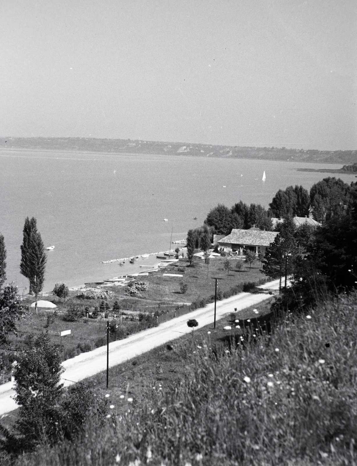 Hungary, Balatonvilágos, 1939, Vaskapu utca, shore, Fortepan #94288