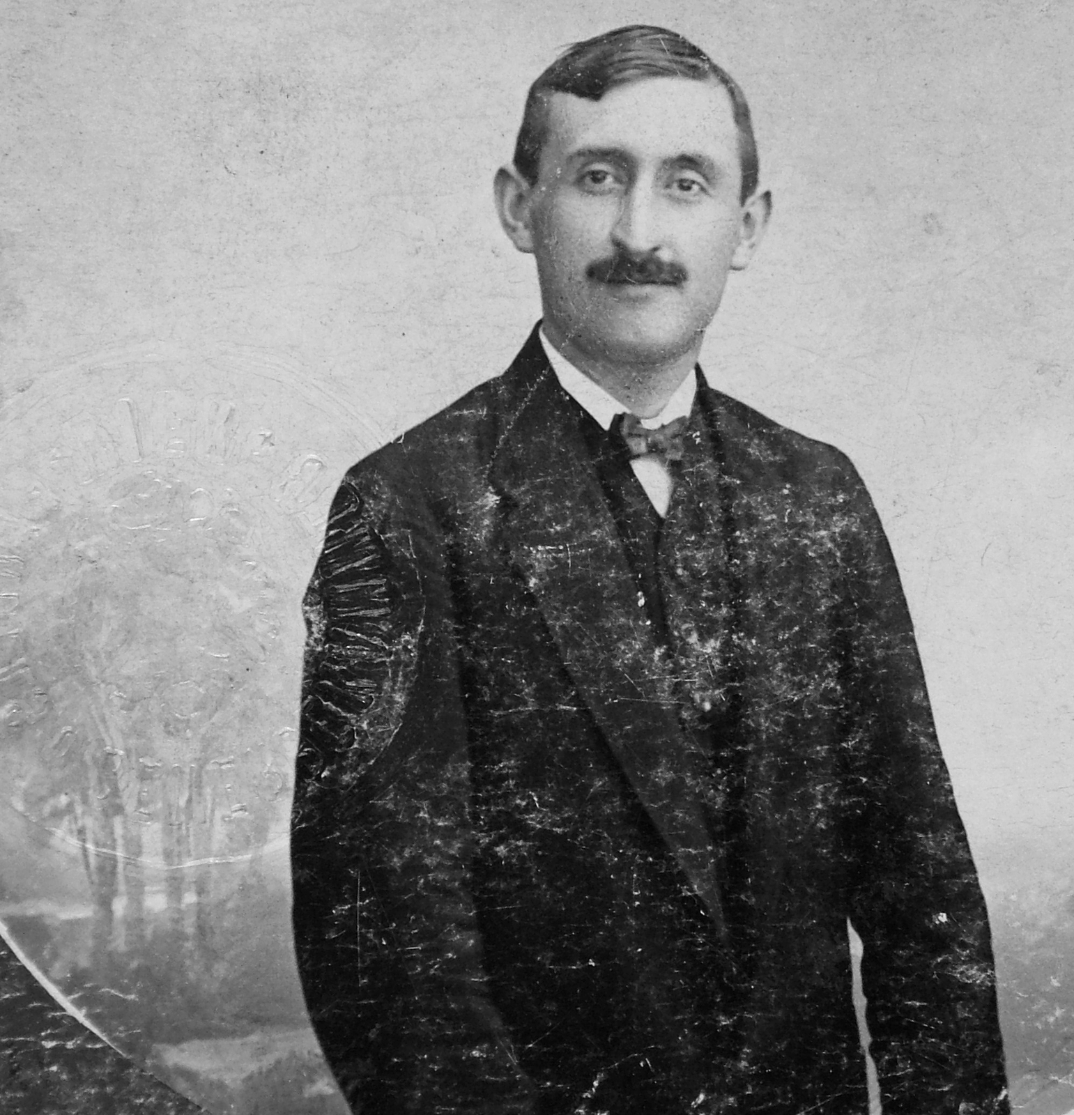 Hermann Béla, később a szibériai Berezovka hadifogoly táborában tanult meg táncolni, ezt követően koreográfusa és táncprofesszor lett a Távol-Keleten., 1908, Fortepan, portré, bajusz, férfi, Fortepan #9456