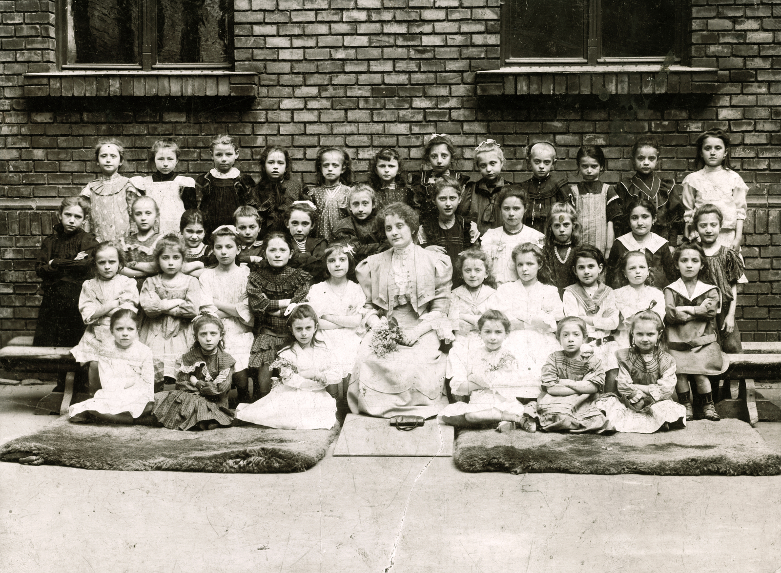 1915, Fortepan/Album003, class photo, girls' class, teacher, Fortepan #94589