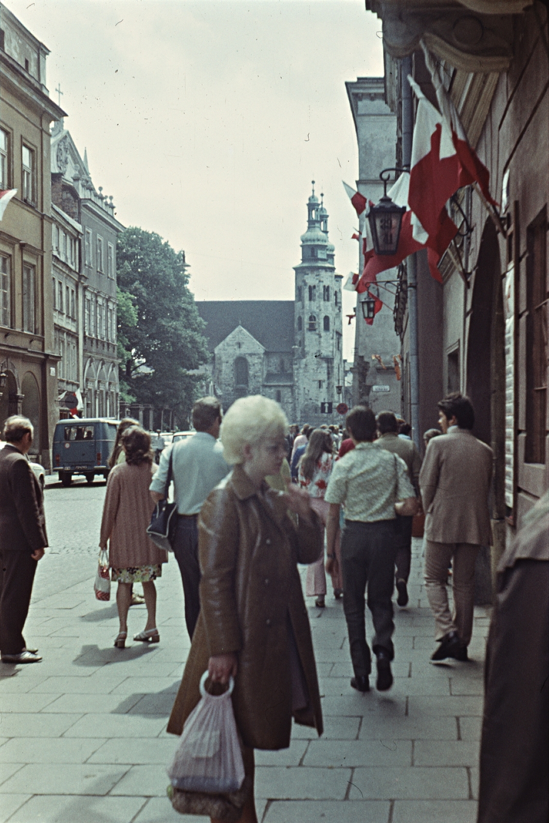 Poland, Kraków, Ulica Grodzka, szemben a Szent András-templom (Kościół św. Andrzeja)., 1977, Erky-Nagy Tibor, colorful, Fortepan #94617