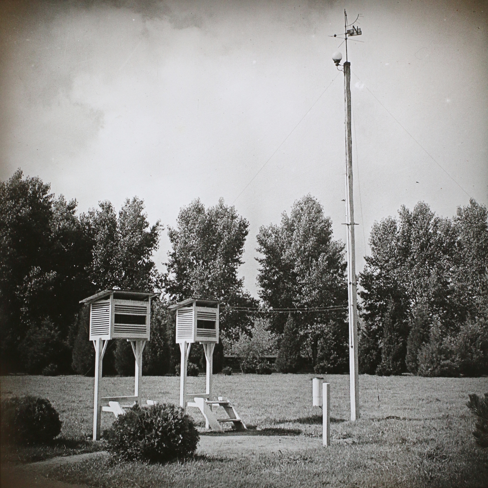 Hungary, Balatonkenese, meteorológiai állomás., 1911, Magyar Földrajzi Múzeum / Diagyűjtemény, weather station, Fortepan #95068