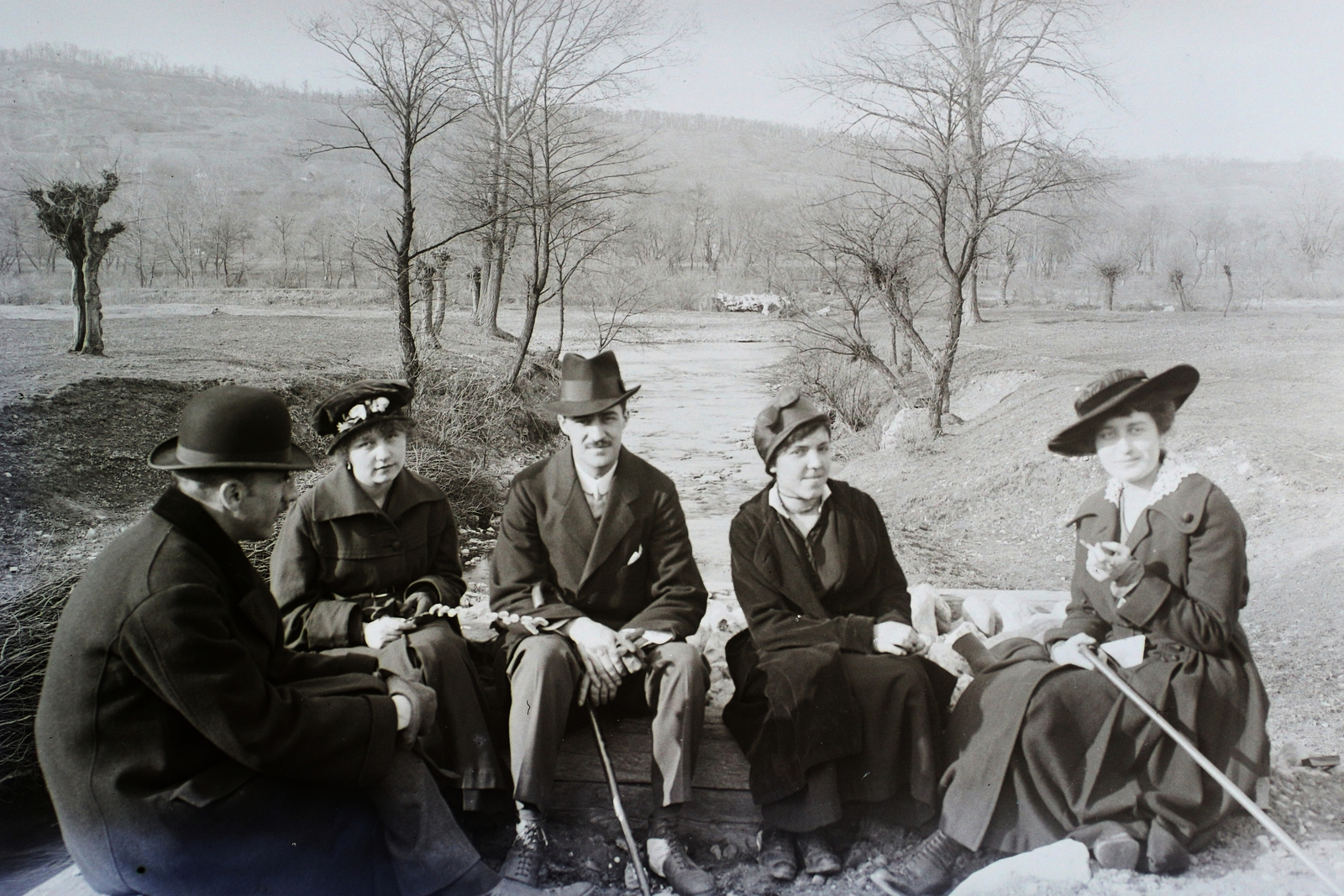 1913, Magyar Földrajzi Múzeum / Kerekes J. Zoltán, excursion, smoking, pussy willow, Fortepan #95216