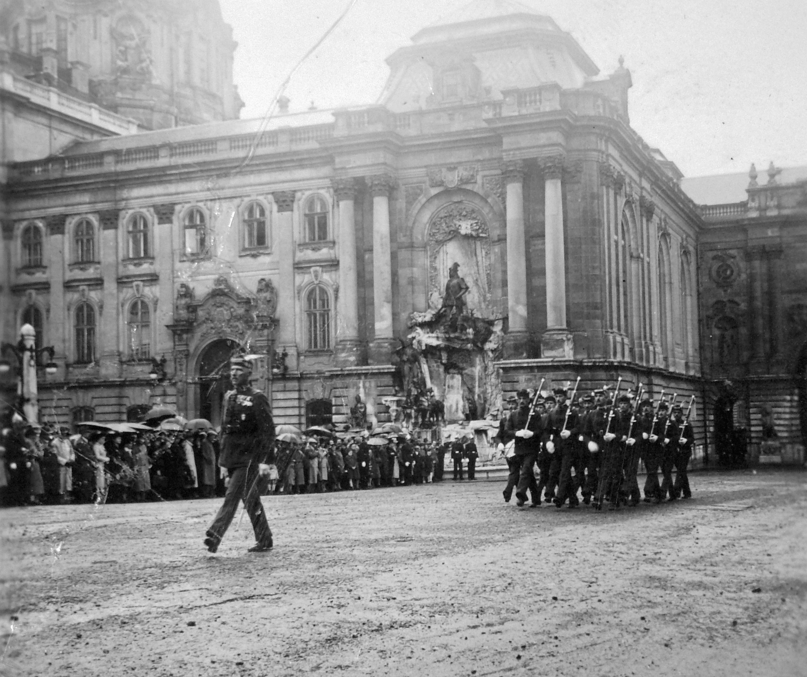 Hungary, Budapest I., Királyi Palota (később Budavári Palota), Hunyadi udvar., 1939, Fortepan, Budapest, Fortepan #9533