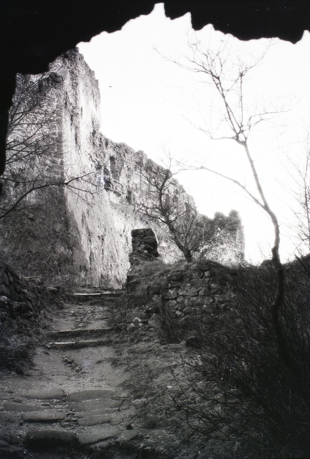 Hungary,Danube Bend, Visegrád, Fellegvár., 1929, Schermann Ákos, Schermann Szilárd, castle ruins, stone wall, Fortepan #95390