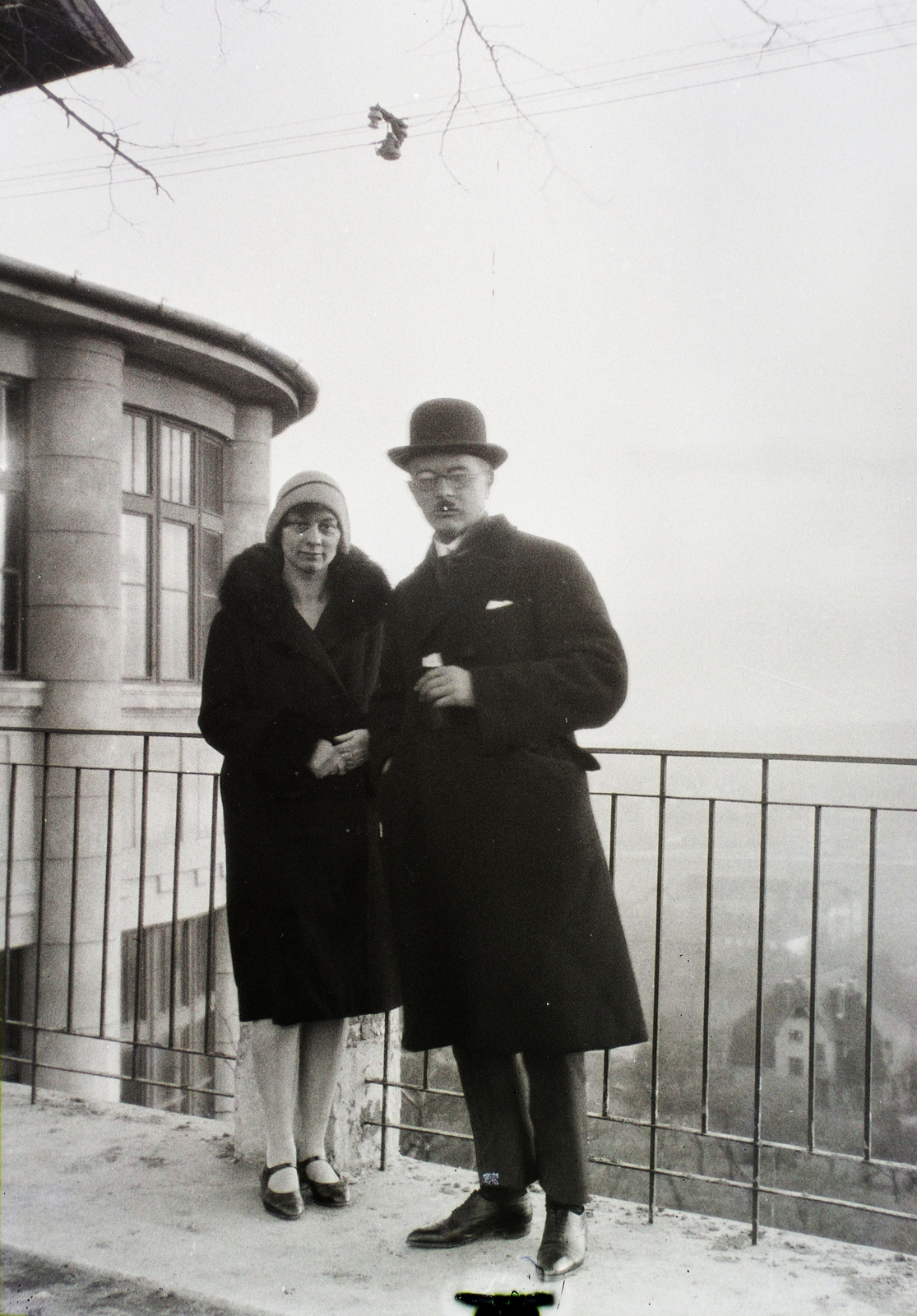 Magyarország, Budapest XI., Kelenhegyi út, Búsuló Juhász Étterem. Jobbra dr. Schermann Szilárd biológus, botanikus., 1930, Schermann Ákos, Schermann Szilárd, Budapest, Fortepan #95399