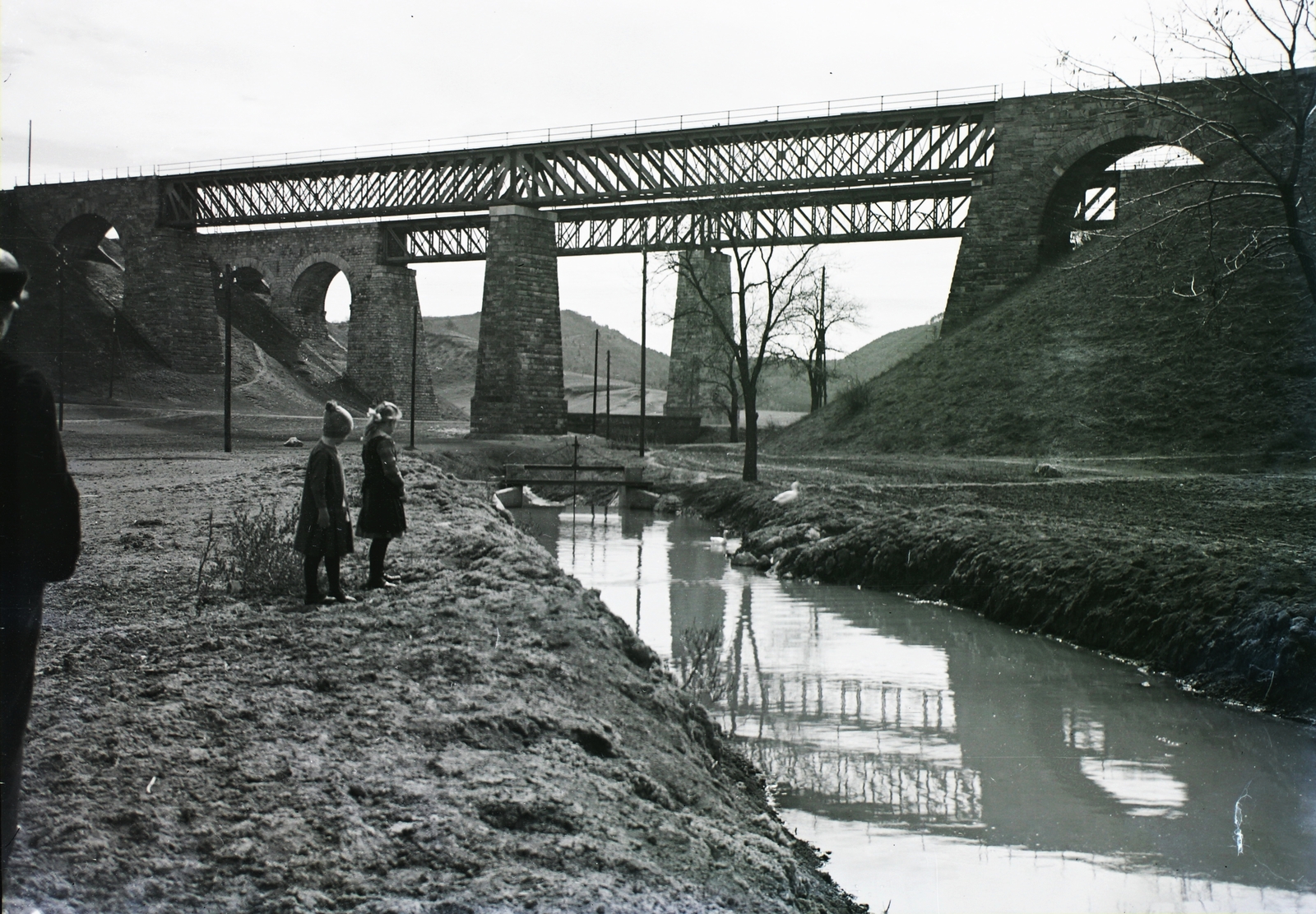 Hungary, Biatorbágy, vasúti viadukt., 1932, Schermann Ákos, Schermann Szilárd, railway bridge, Fortepan #95461