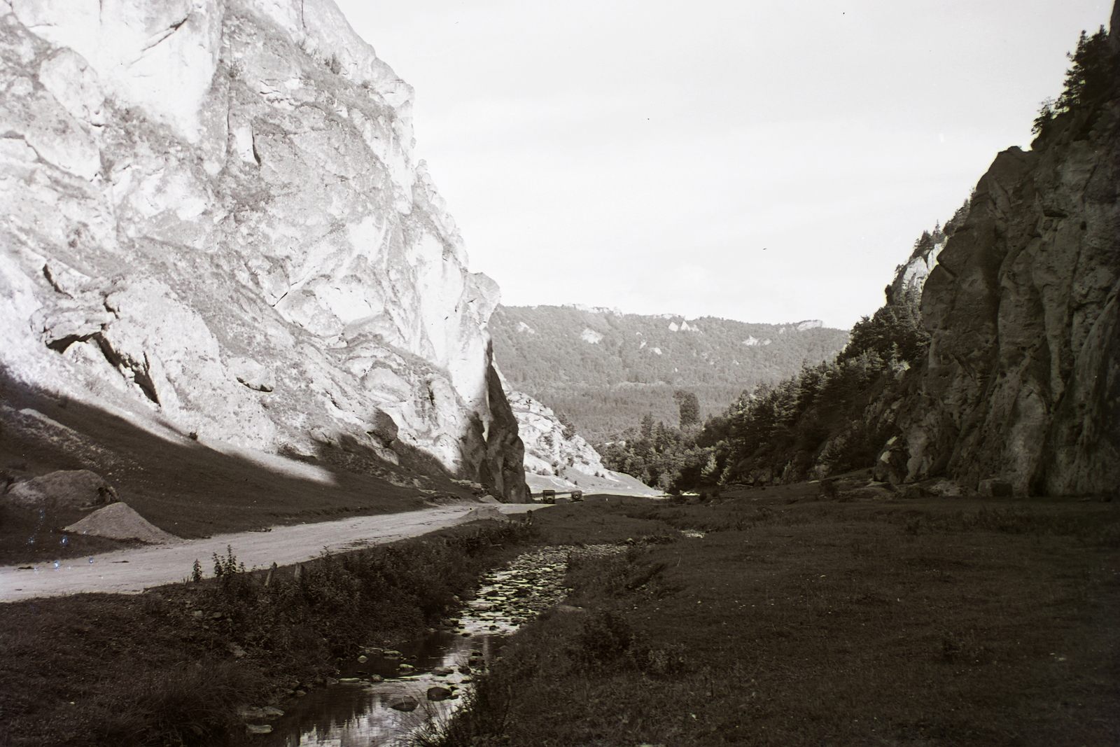Slovakia, Súľov-Hradná, Szulyói-völgy., 1939, Schermann Ákos, Schermann Szilárd, landscape, First Slovak Republic, Fortepan #95638