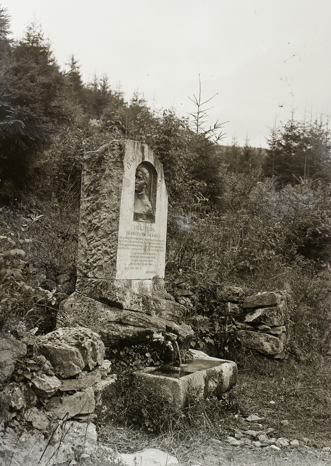 Slovakia, Spišská Nová Ves, Iglófüred, Lenke forrás., 1930, Schermann Ákos, Schermann Szilárd, Czechoslovakia, relief, Fortepan #95705