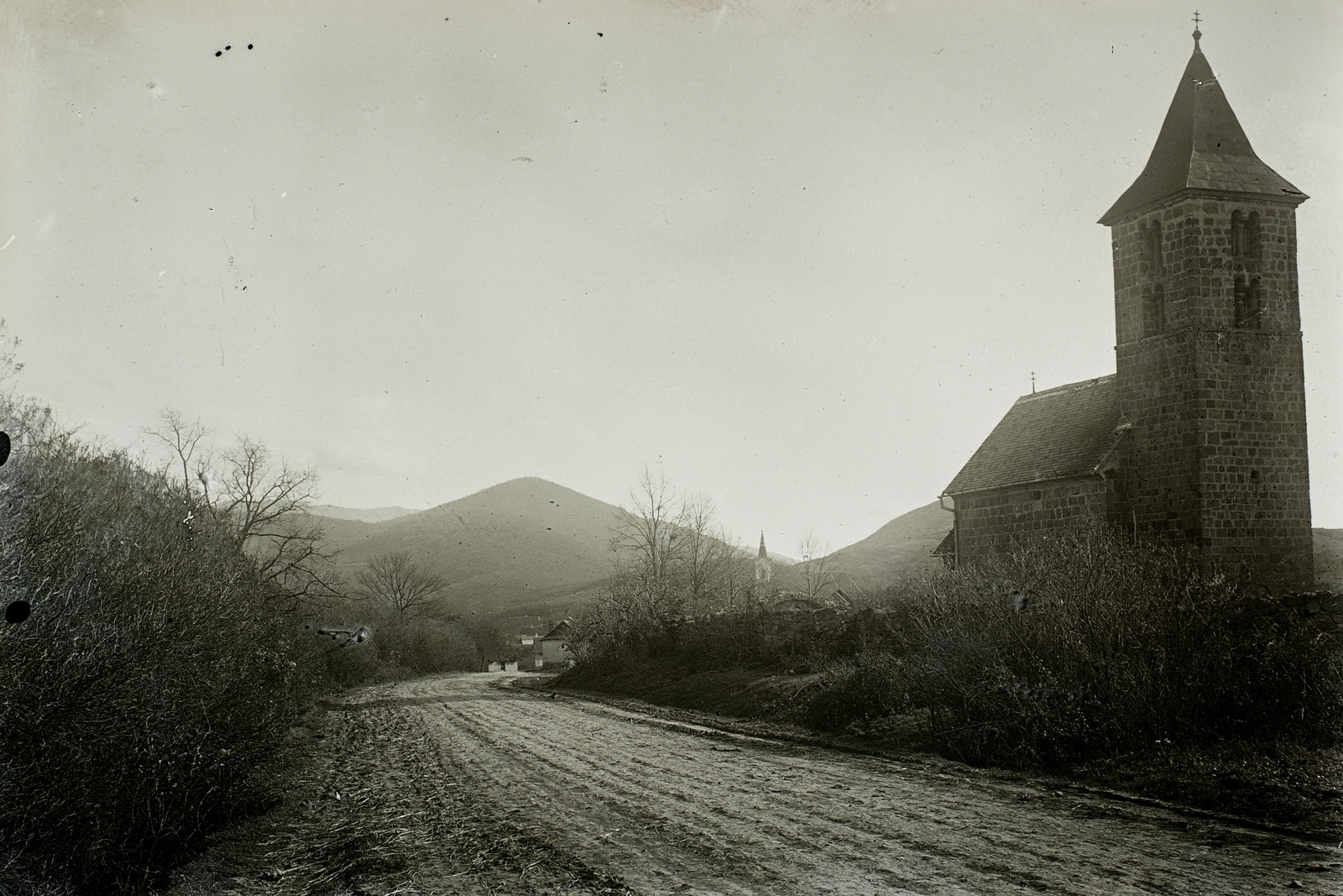 Magyarország, Nagybörzsöny, Szent István király templom., 1931, Schermann Ákos, Schermann Szilárd, templom, katolikus, román stílus, Fortepan #95716