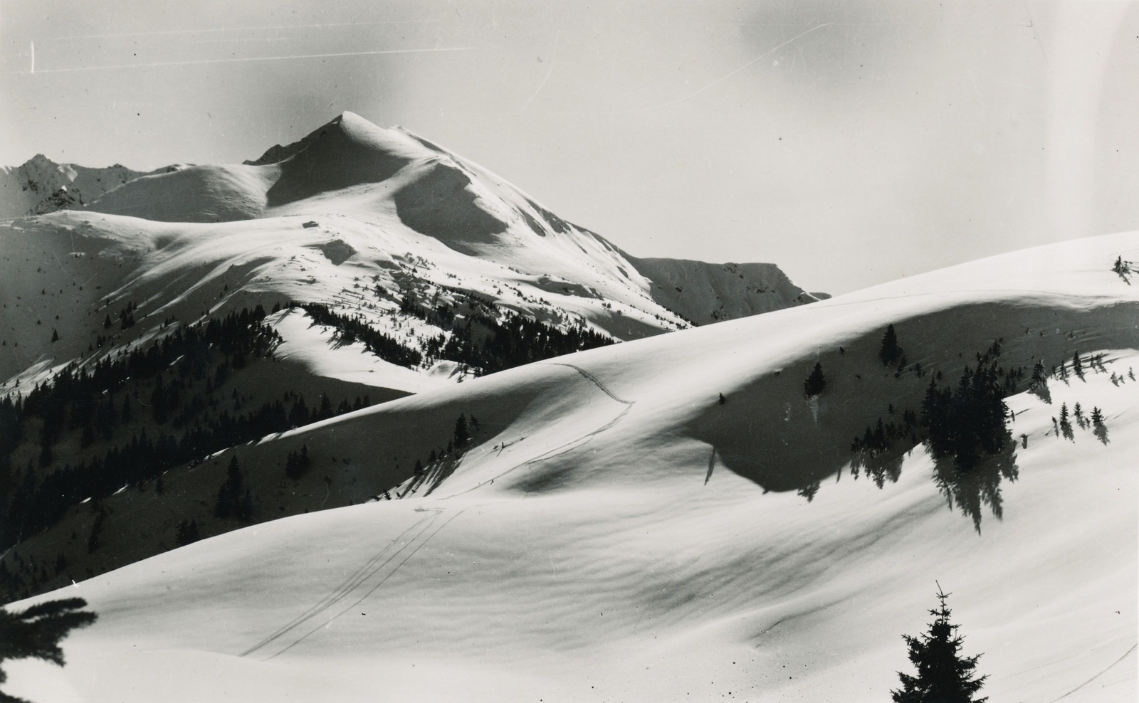 Ukraine, Máramarosi-havasok, a Pop Iván csúcs észak felöl nézve., 1942, Schermann Ákos, snowy landscape, Fortepan #95794