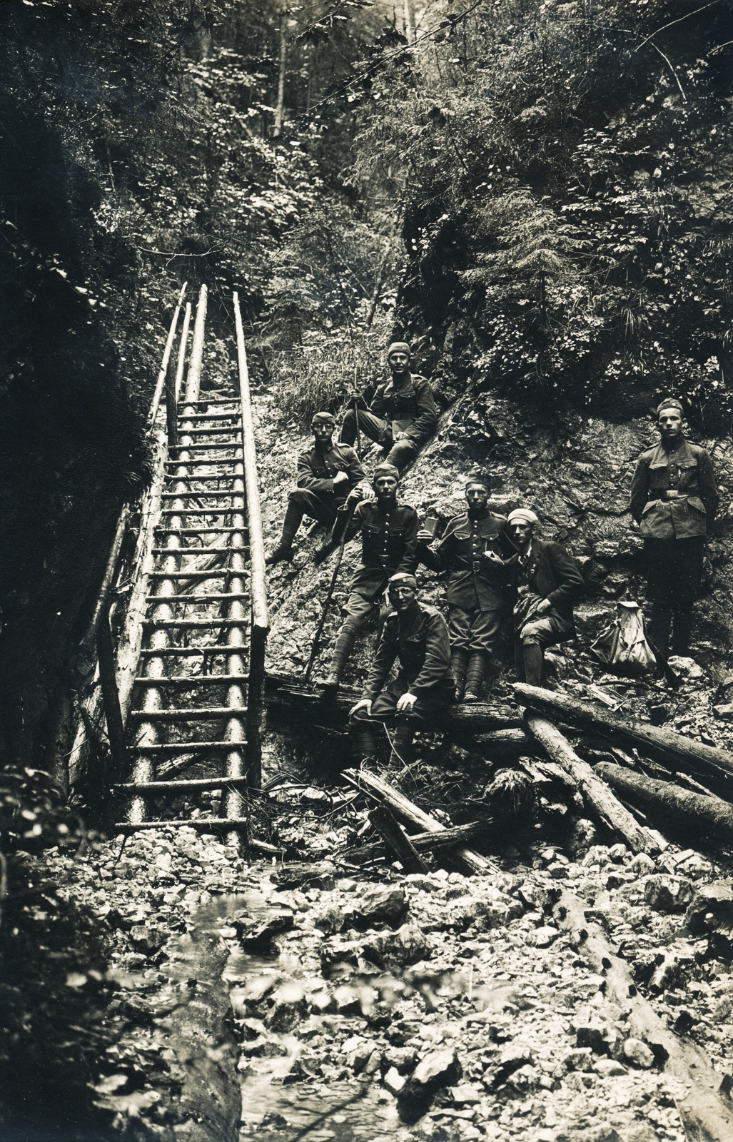 Slovakia, Slovak Paradise National Park, Piecky-szurdok., 1928, Schermann Ákos, Czechoslovakia, ladder, Fortepan #95879