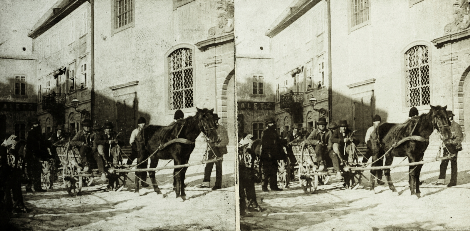 Slovakia, Bratislava, Ferenciek tere (Františkánske námestie), jobbra a jezsuiták temploma a Fő tér (Hlavné námestie) felől nézve., 1900, Schermann Ákos, Horse-drawn carriage, stereophoto, Jesuits, Fortepan #96072