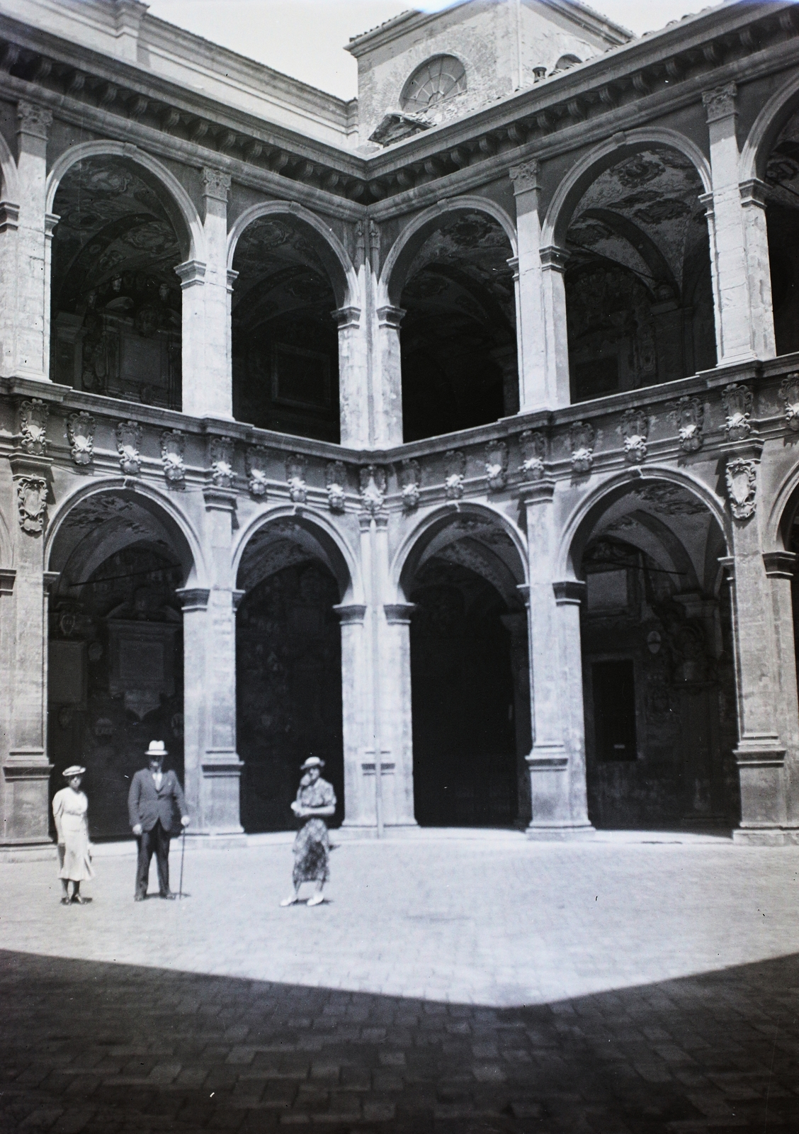 Olaszország, Bologna, Archiginnasio., 1937, Buzinkay Géza, Fortepan #96192