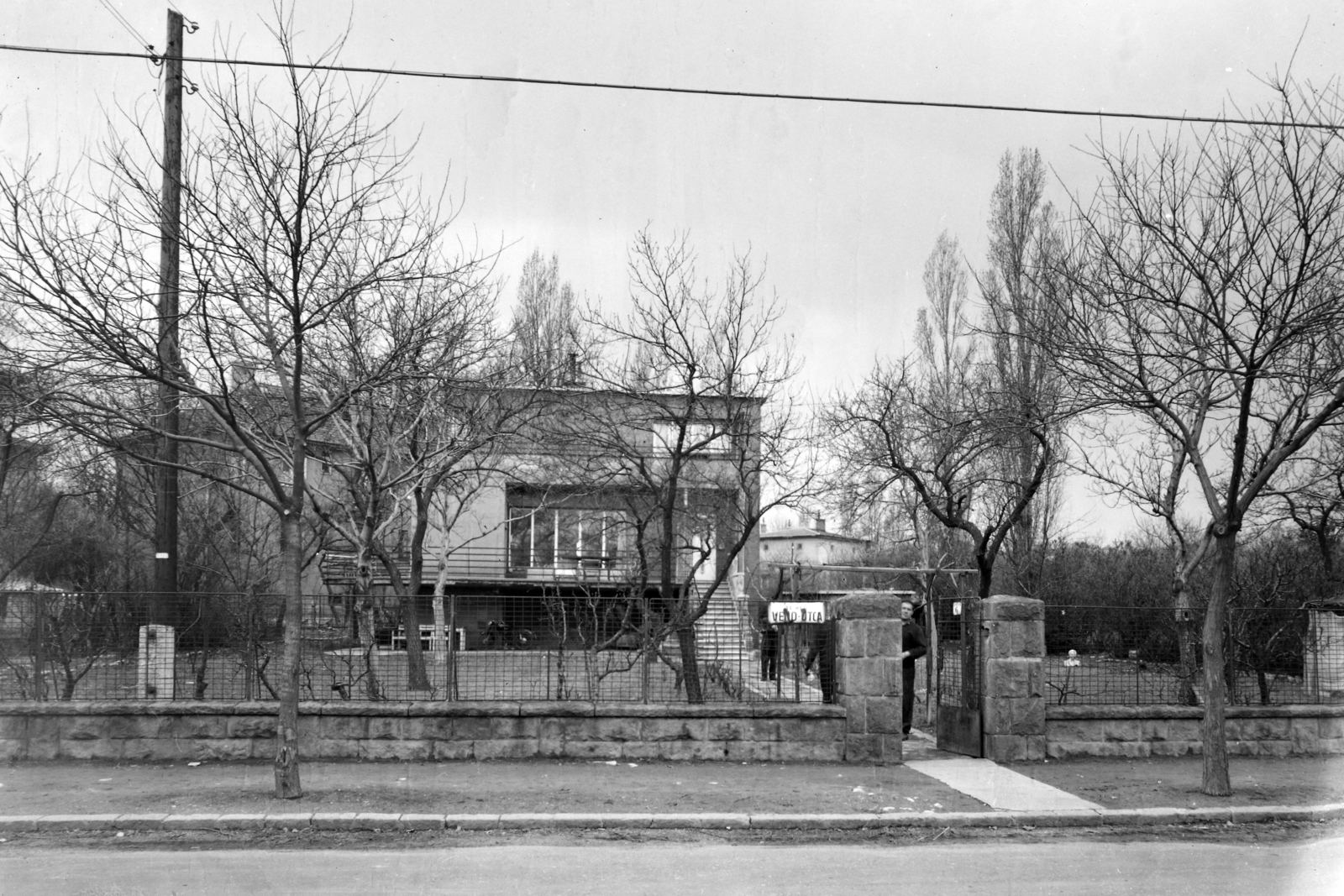 Magyarország, Budapest II., Vend utca 6., 1966, UVATERV, utcanévtábla, Budapest, Fortepan #96818