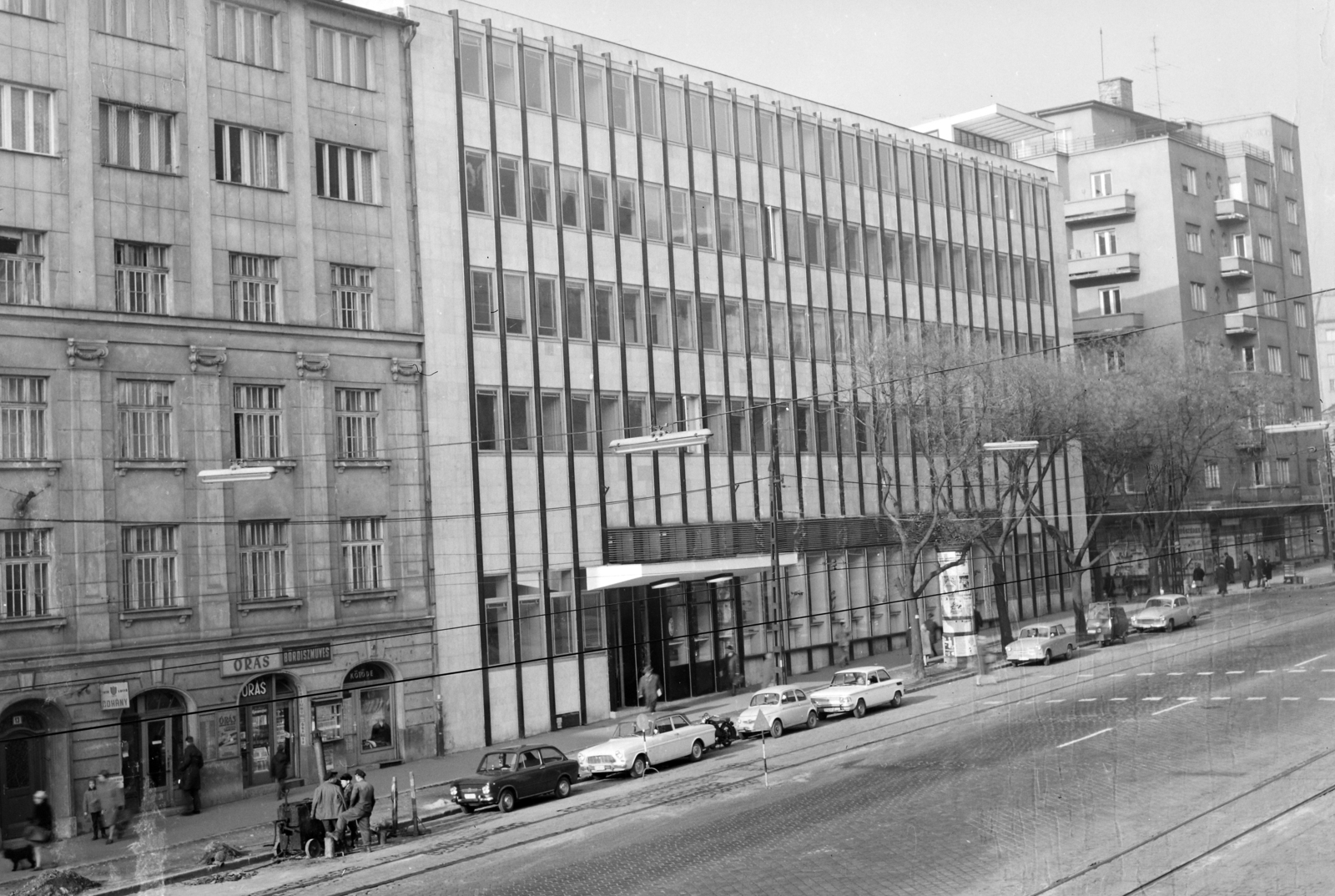 Hungary, Budapest XI., Fehérvári út a Móricz Zsigmond körtér felé nézve, balra a Vásárhelyi Pál utca torkolata., 1968, UVATERV, post, Budapest, Fortepan #96930