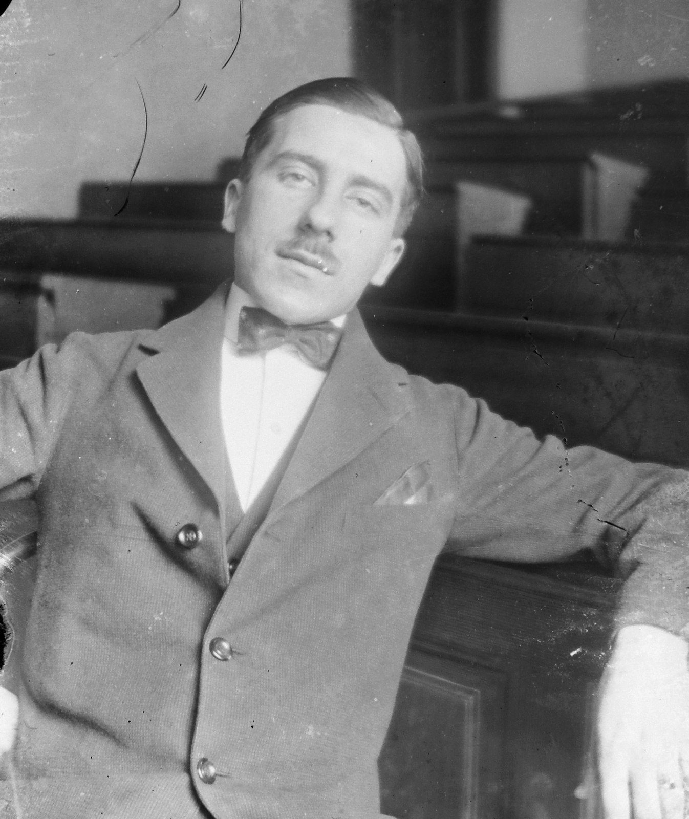 1928, Fortepan, portrait, bow tie, moustache, Fortepan #9706