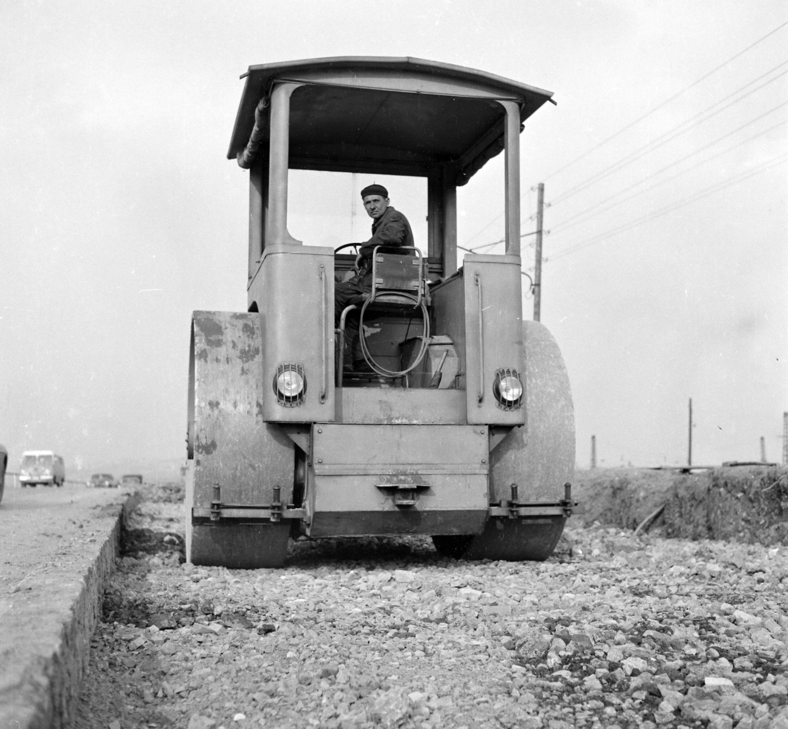 Hungary, Budapest XI., Budaörsi út a Dayka Gábor utca környékén., 1965, UVATERV, road construction, road roller, Budapest, Fortepan #97102