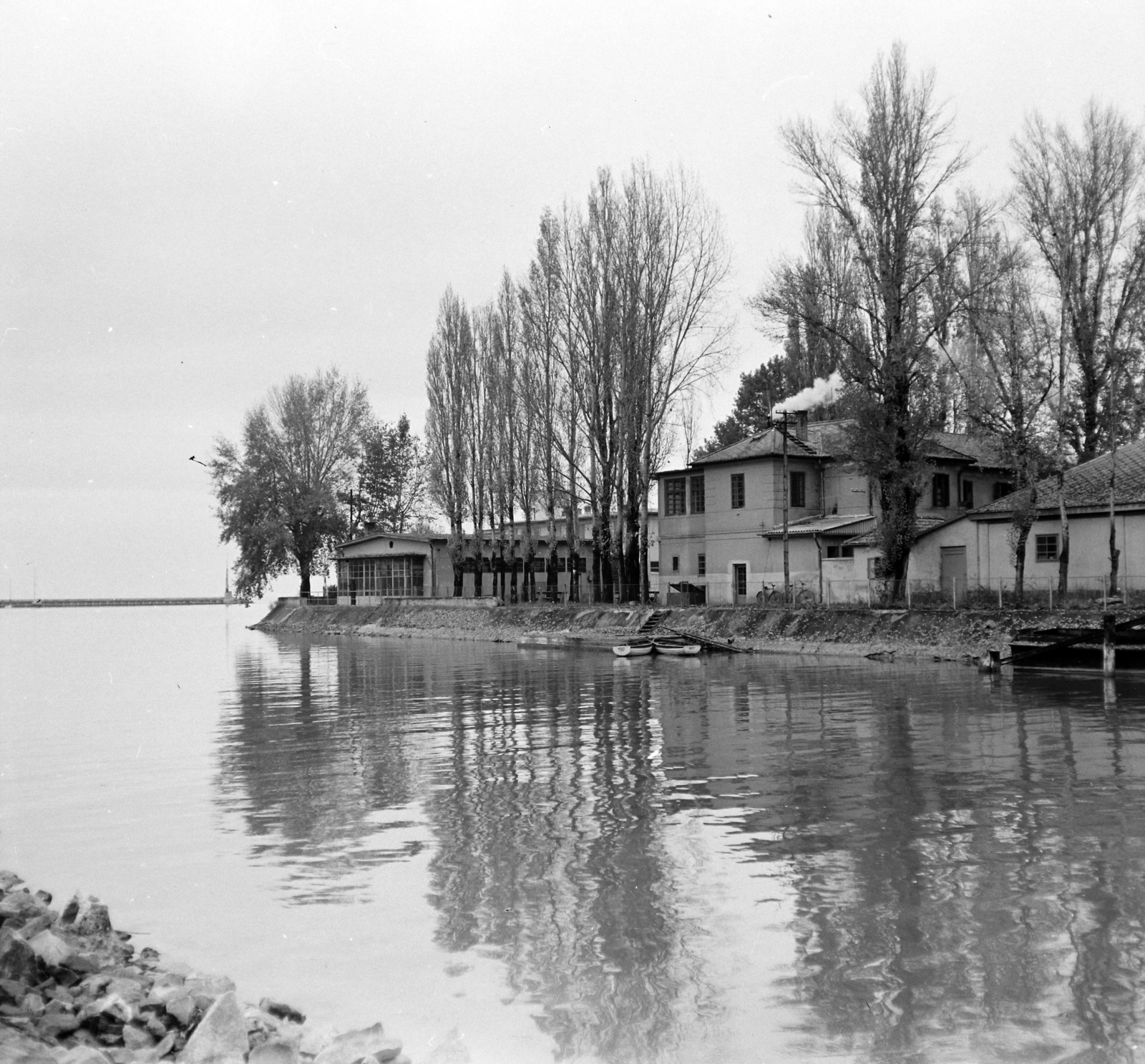 Hungary,Lake Balaton, Siófok, vitorlás kikötő., 1965, UVATERV, boat, shore, pier, Fortepan #97139