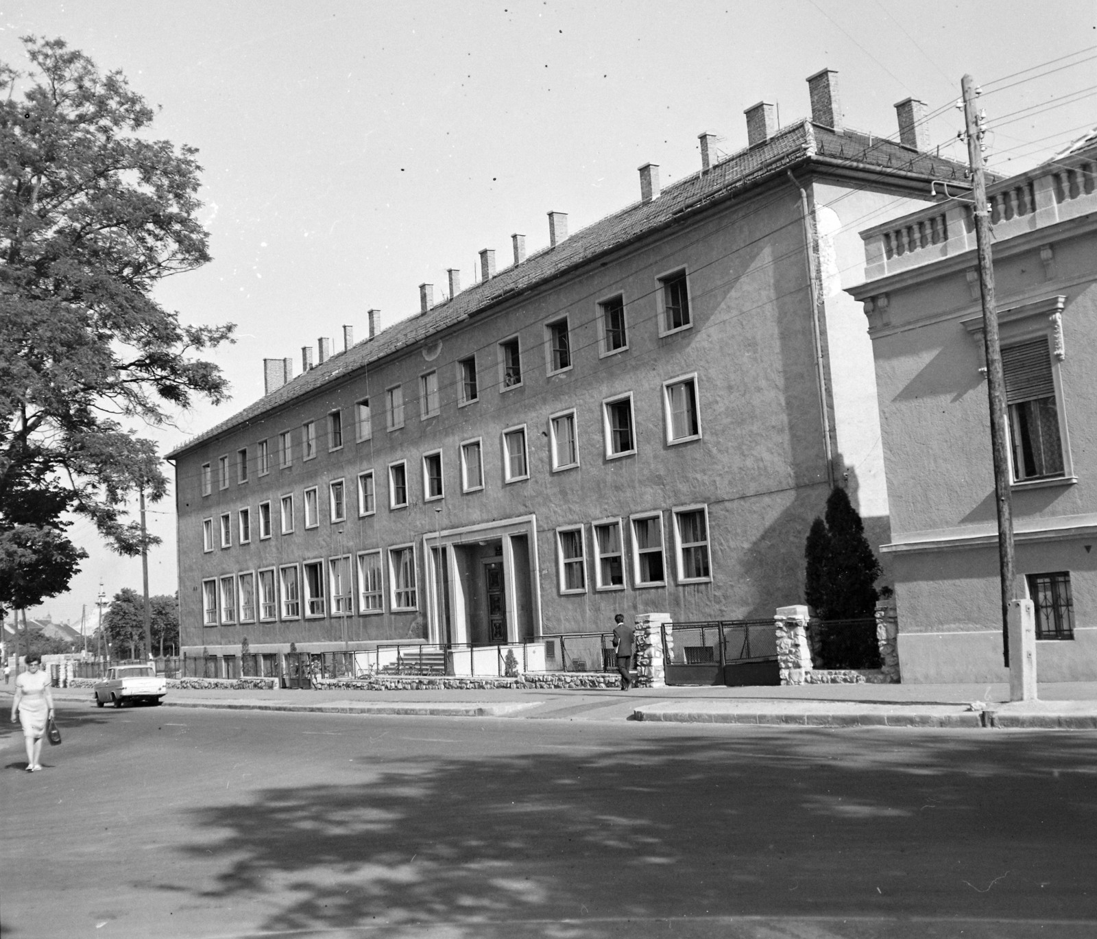 Hungary, Sopron, Ady Endre út 5., az Erdészeti és Faipari Egyetem kollégiuma (később RK-Régi kollégium)., 1968, UVATERV, Fortepan #97471