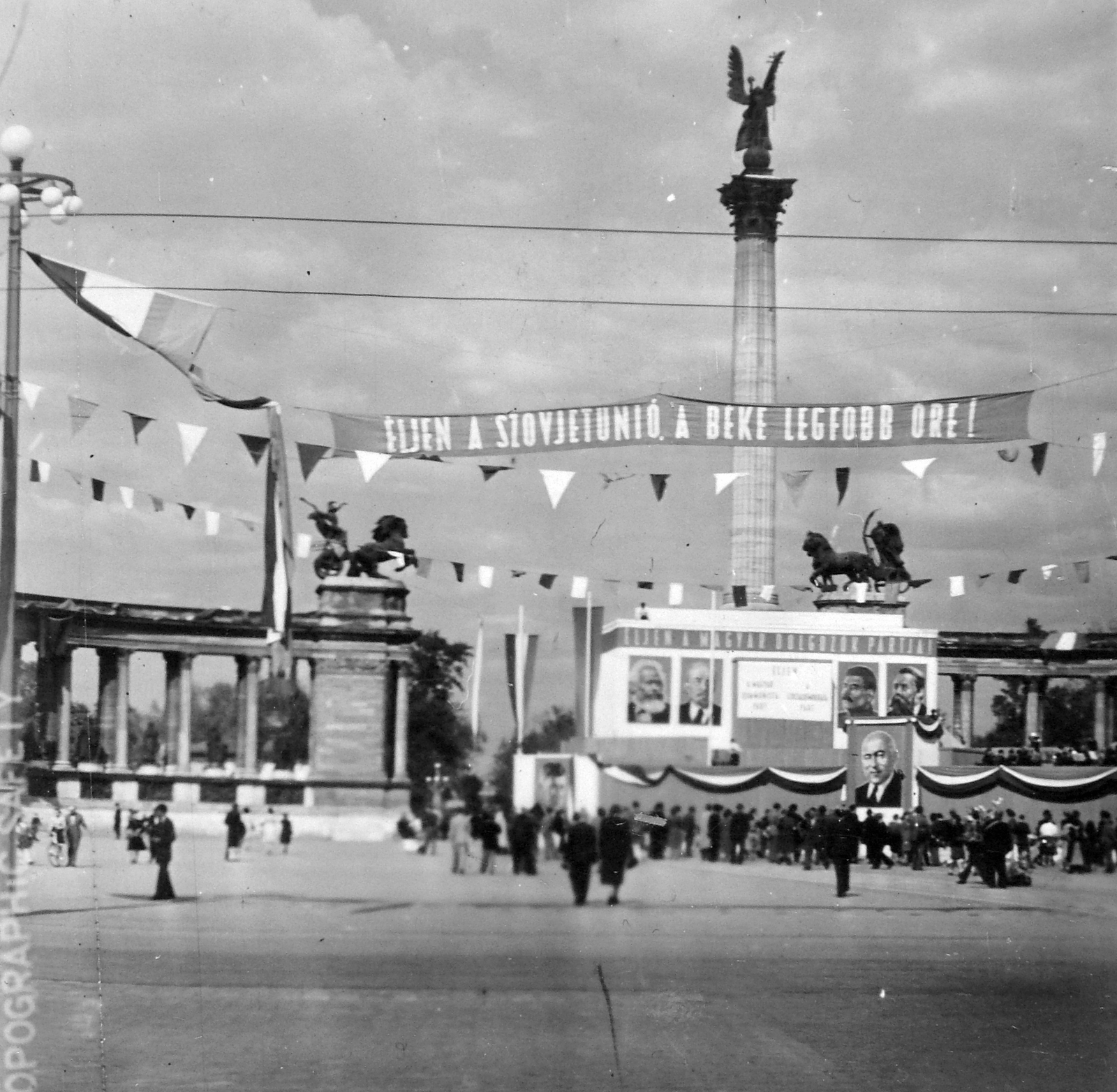 Hungary, Budapest XIV., Hősök tere., 1951, Fortepan, personality cult, Lenin-portrayal, communism, political decoration, slogan, Mátyás Rákosi-portrayal, Joseph Stalin portrayal, Karl Marx-portrayal, Friedrich Engels-portrayal, Budapest, Archangel Gabriel-portrayal, Fortepan #9753