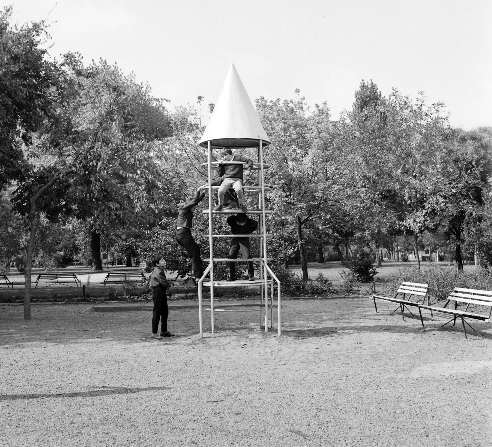 Hungary, 1968, UVATERV, playground, rocket, kids, Fortepan #97534