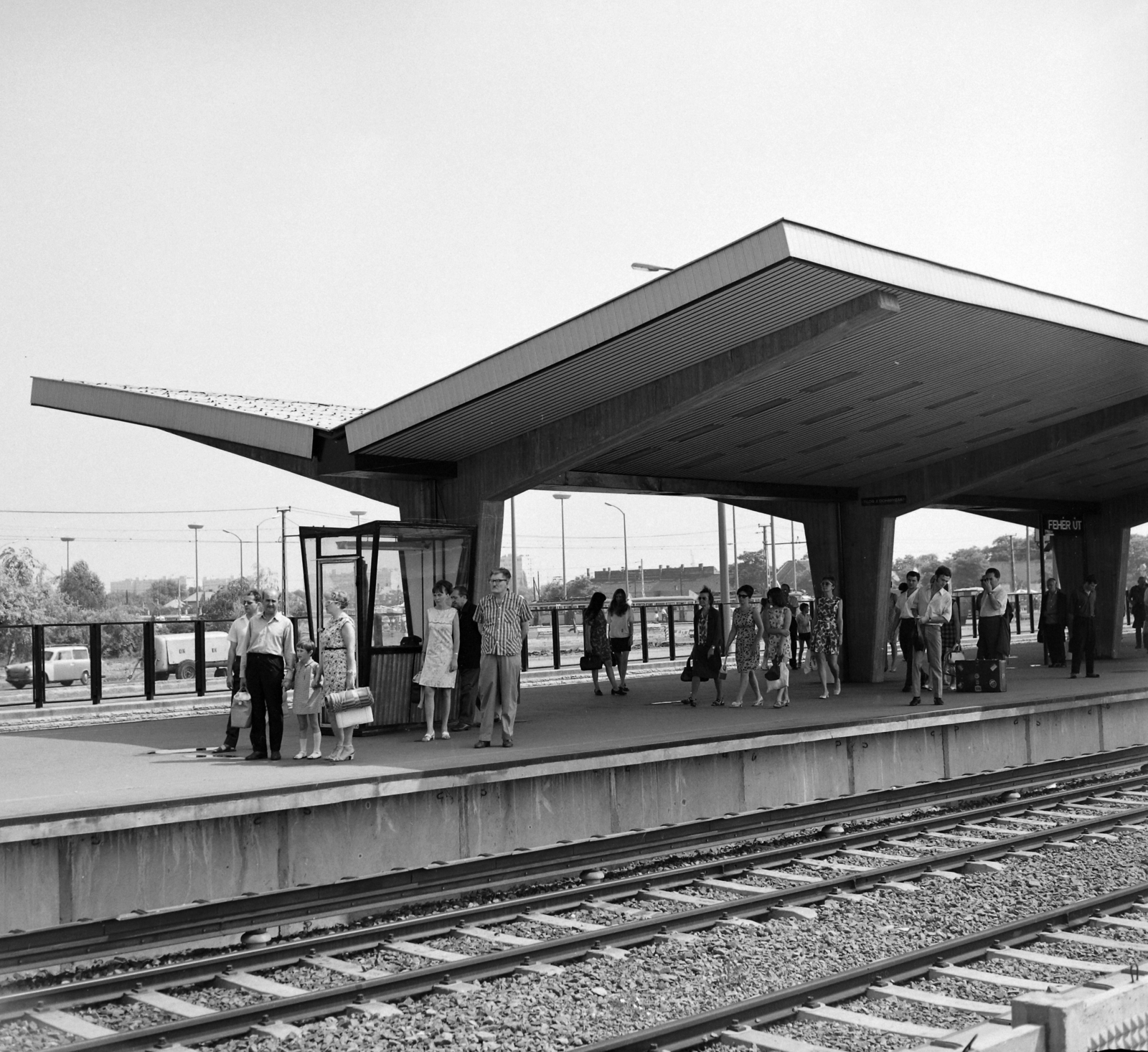 Hungary, Budapest X., Örs vezér tere (Fehér út), metróvégállomás., 1970, UVATERV, subway station, Budapest, Fortepan #97863