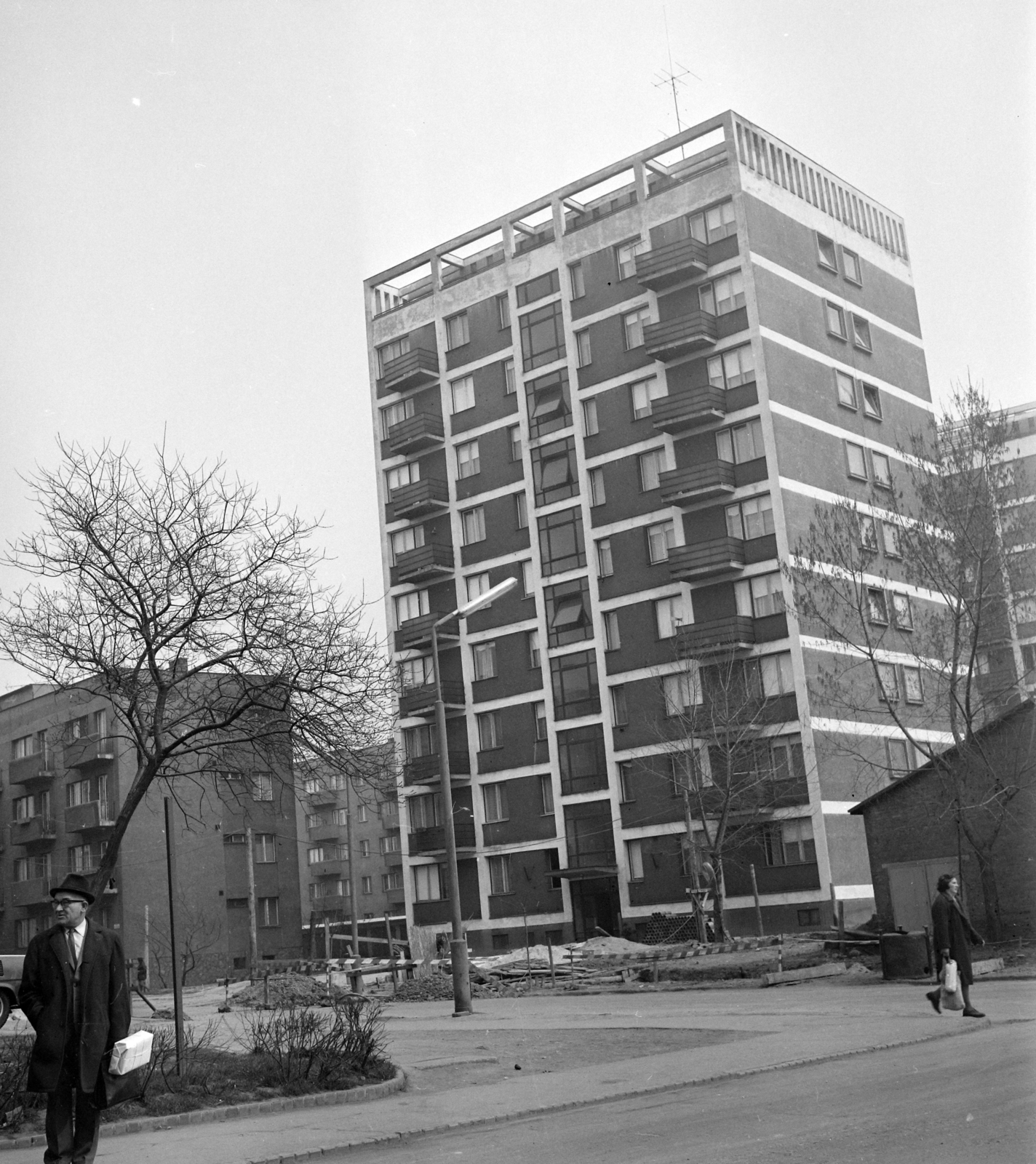 Hungary, Pécs, Kálvin utca, balra a Jókai utca., 1972, UVATERV, Fortepan #98219