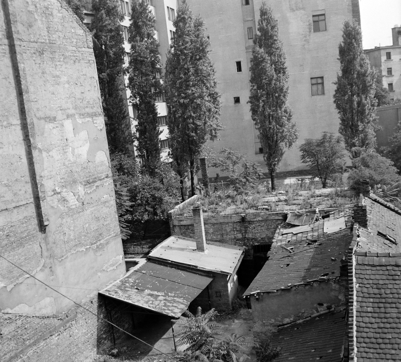 Hungary, Budapest II., Fényes Elek utca 7-13., bontás alatt álló épületek., 1972, UVATERV, Budapest, Fortepan #98312
