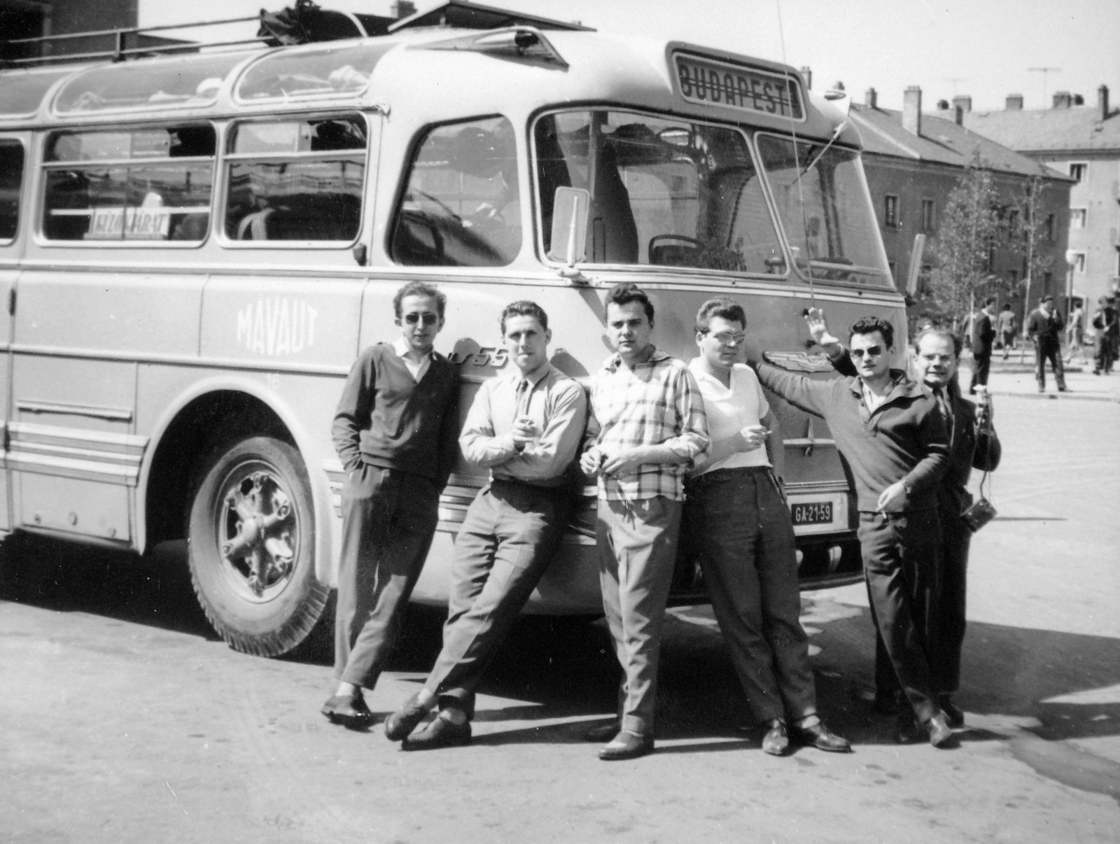 Hungary, Dunaújváros, (Sztálinváros), Bartók Béla (November 7.) tér. Ikarus 55 autóbusz., 1959, Fortepan, bus, Hungarian brand, tableau, Ikarus-brand, MÁVAUT-organisation, number plate, Fortepan #9839