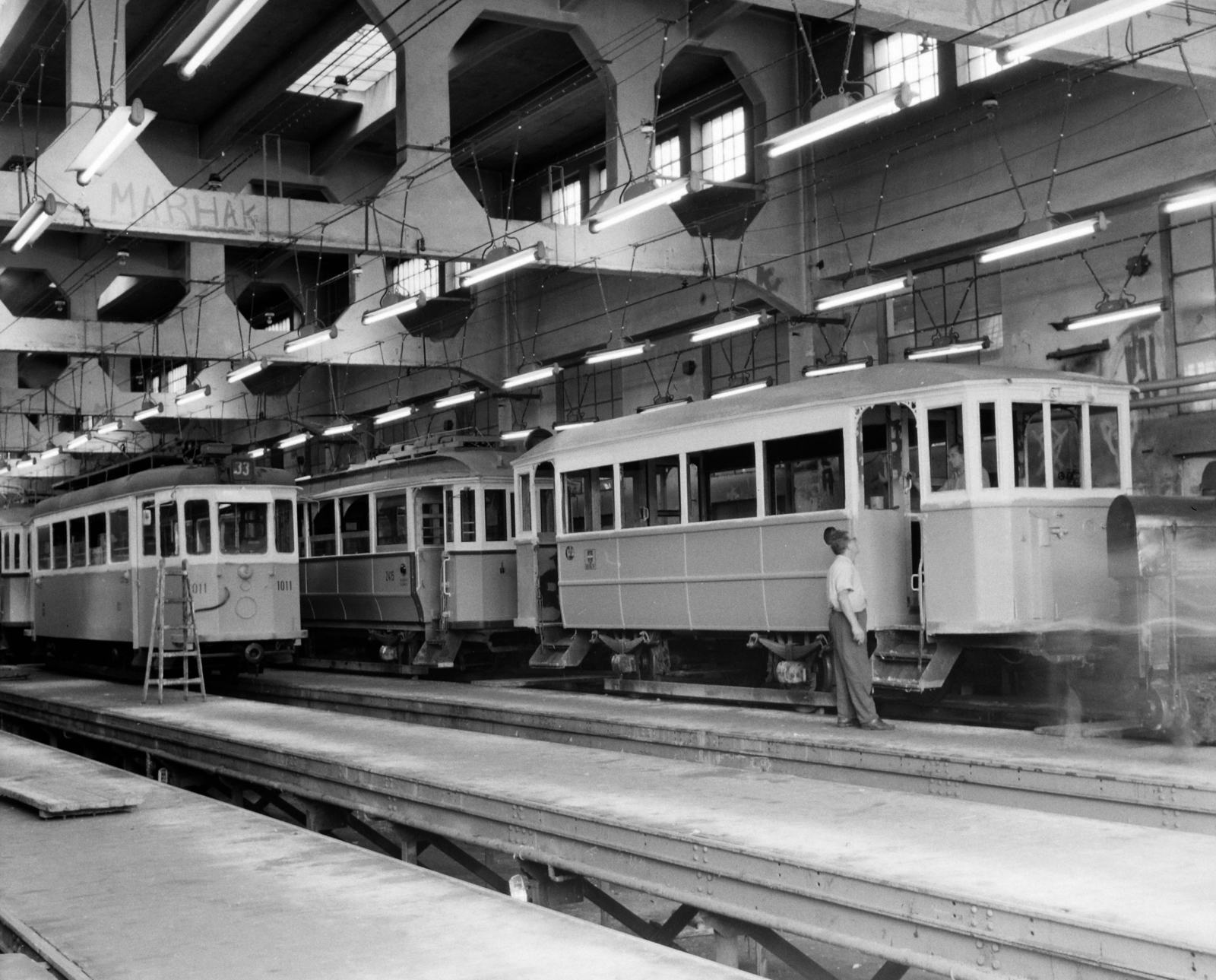 Hungary, Budapest XI., Bartók Béla út 135., Füzesi Árpád Főműhely., 1972, UVATERV, label, tram, ladder, BKV-organisation, neon lights, destination sign, Trailer car, depot, serial number, Budapest, carbarn, public transport line number, Fortepan #98679