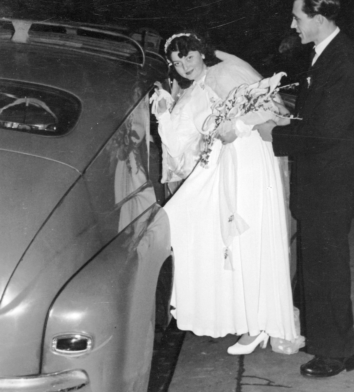 1957, Fortepan, esküvő, menyasszony, emberpár, automobil, GAZ M20 Pobeda, autóba szállás, Fortepan #9877