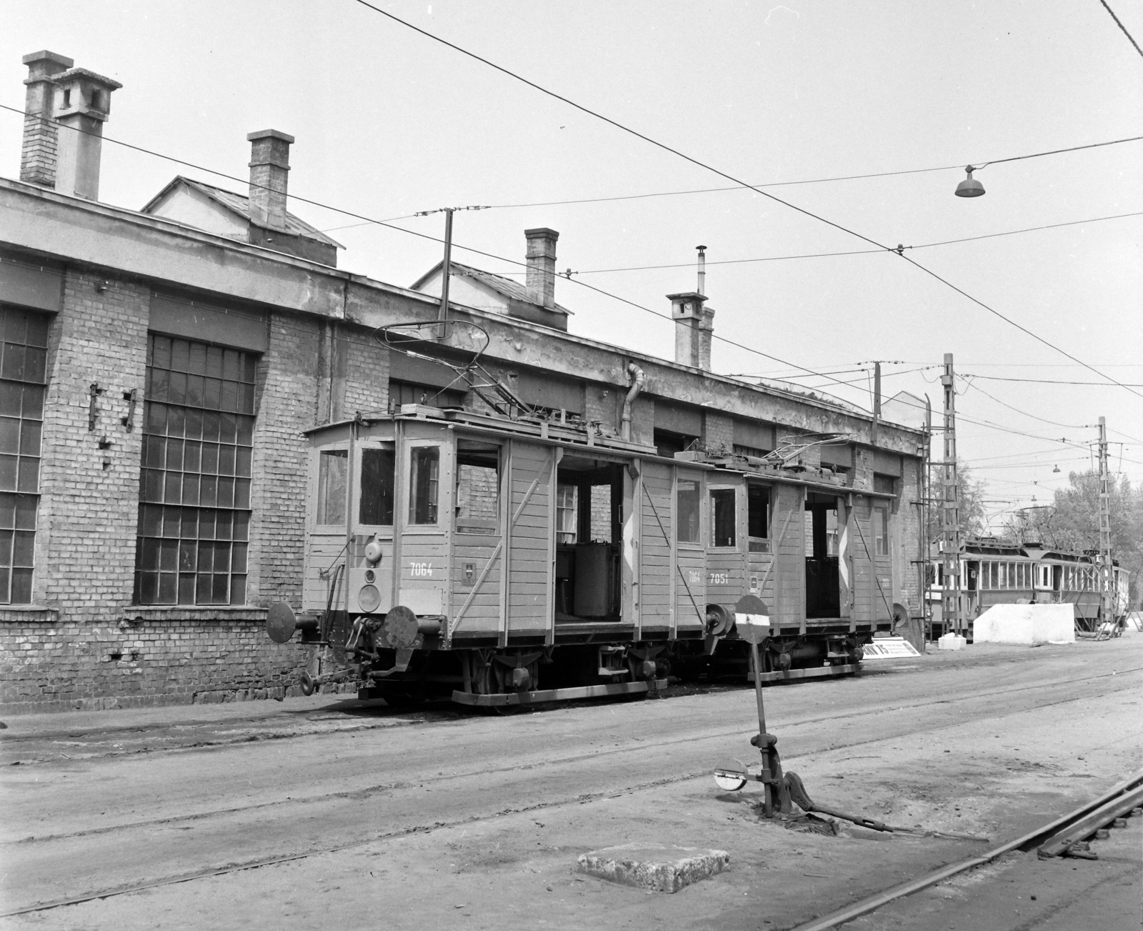 Magyarország, Budapest IV., Pozsonyi utca, Angyalföld kocsiszín., 1975, UVATERV, villamos, Muki villamos, kocsiszín, Budapest, remíz, Fortepan #98890