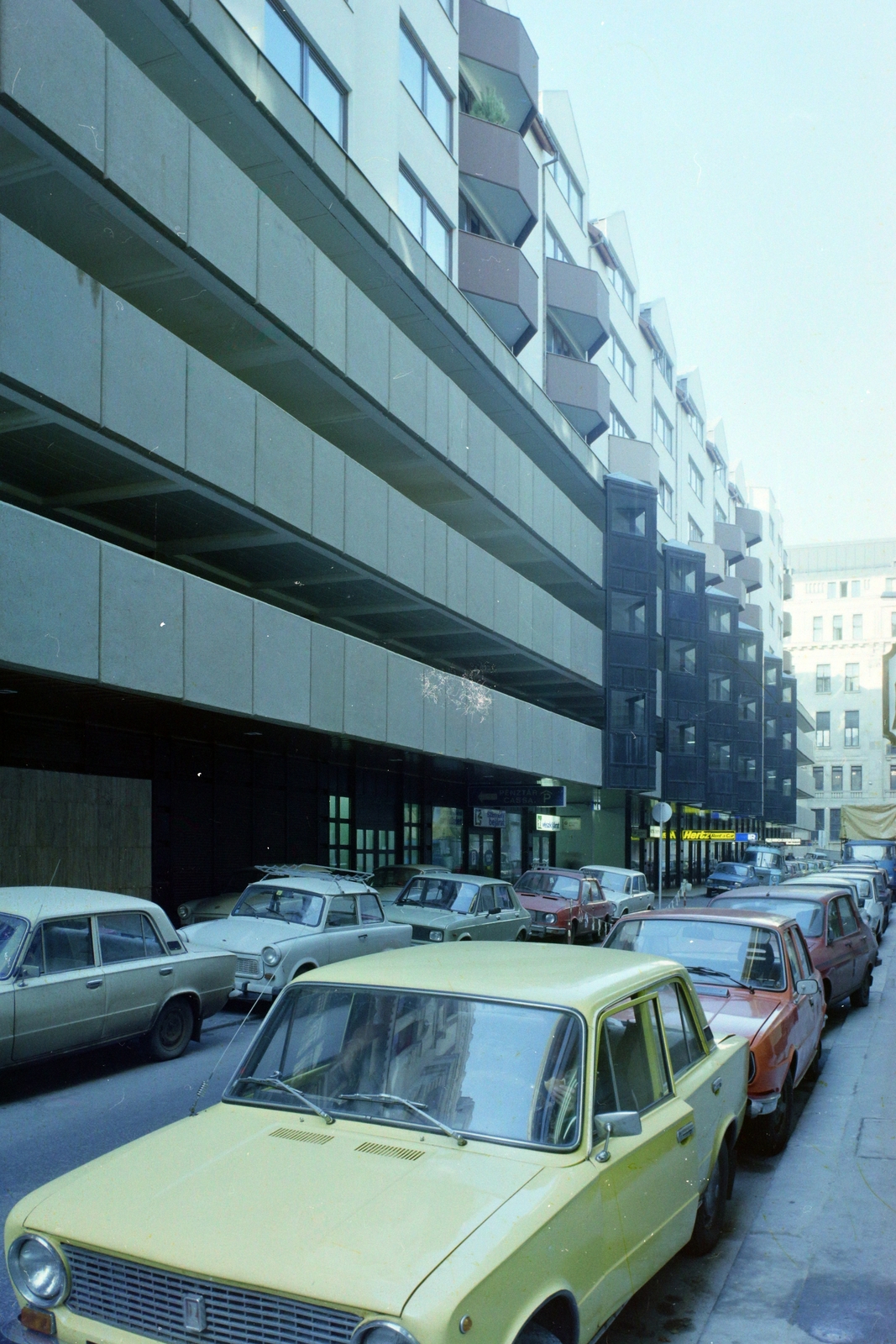 Hungary, Budapest V., Aranykéz utca a Türr István utca felé nézve., 1987, UVATERV, colorful, Budapest, Fortepan #99511