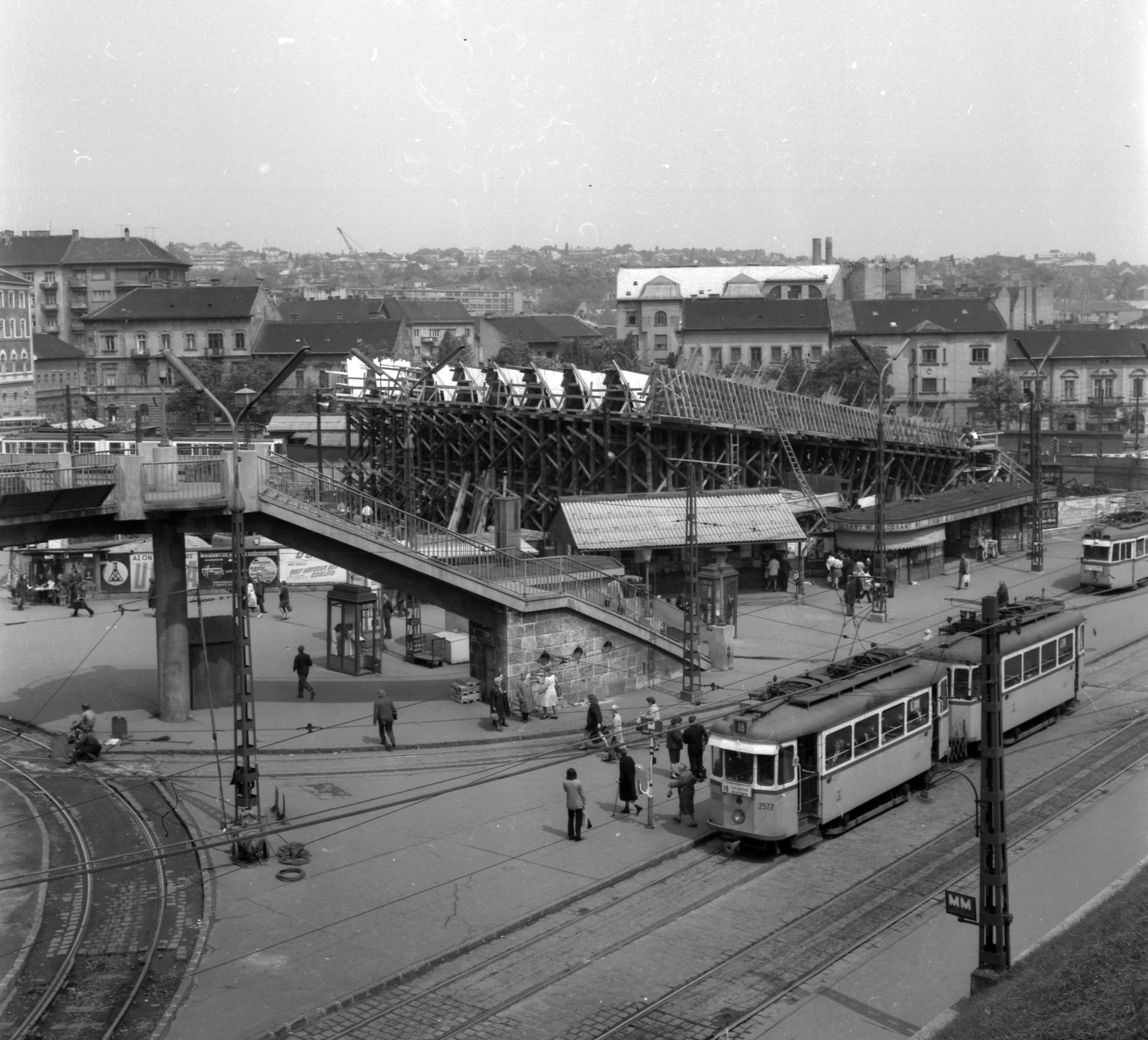 Magyarország, Budapest II., Széll Kálmán (Moszkva) tér, a metróállomás csarnokának építésekor., 1972, UVATERV, metróépítés, Budapest, Fortepan #99550